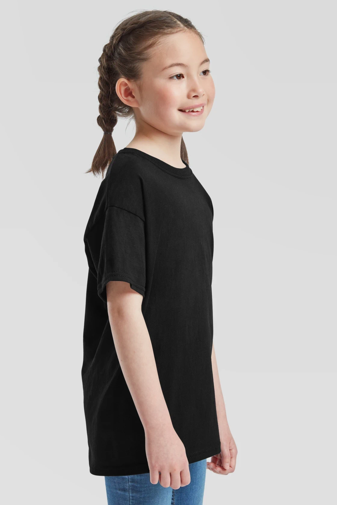 fruit-of-the-loom-61-033-0-kids-valueweight-t-shirt-black-model-1 F.O.L. Kids Valueweight T