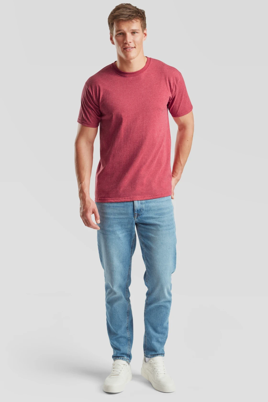 fruit-of-the-loom-61-036-0-valueweight-t-shirt-heatherred-model-3 F.O.L. Valueweight T