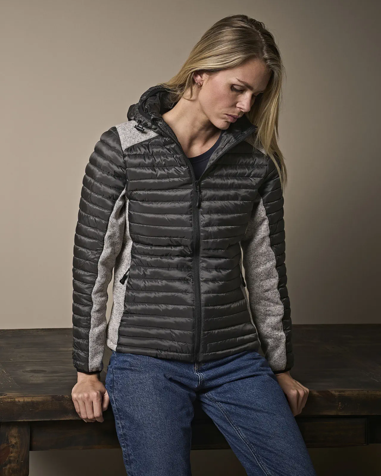 tee-jays-9611-womens-hooded-outdoor-crossover-jacket-spacegrey-greymelange-model-0 Tee Jays Ladies` Hooded Outdoor Crossover Jacket