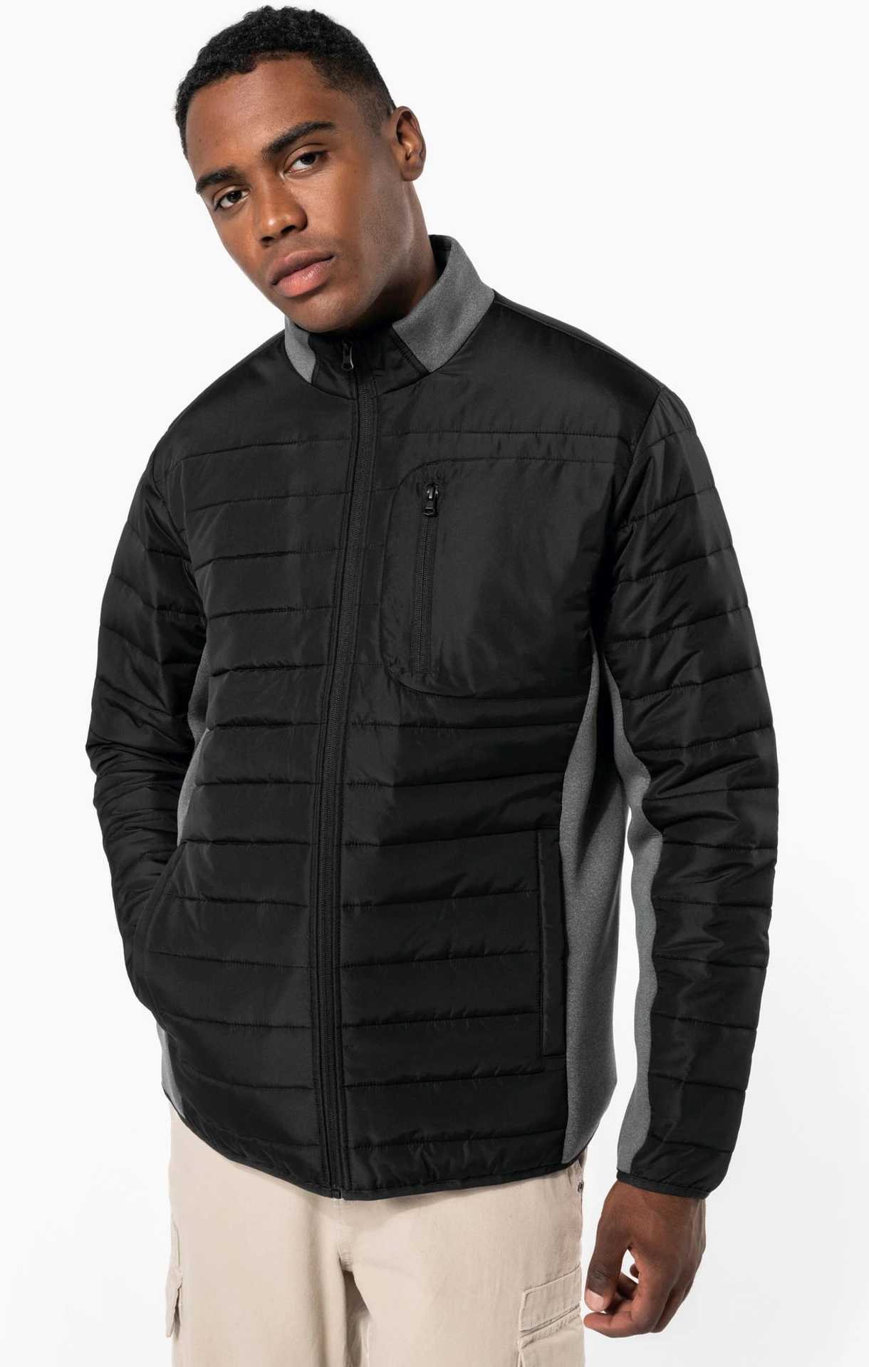 kariban-K6171-herren-hybrid-jacke-black-model-0 Kariban Herren Hybrid Jacke