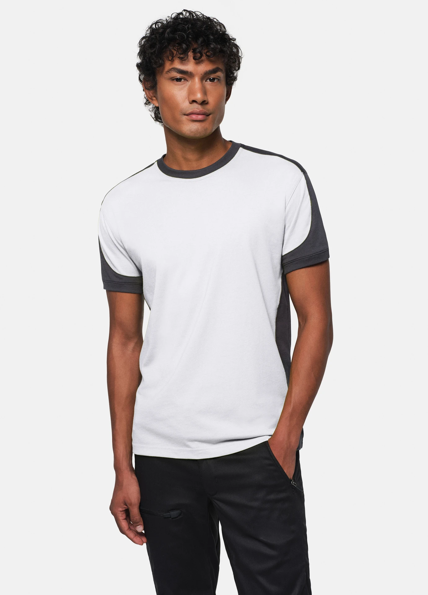 hakro-290-t-shirt-contrast-mikralinar-weiss-anthrazit-model-0 HAKRO T-Shirt-Contrast 290 Mikralinar®