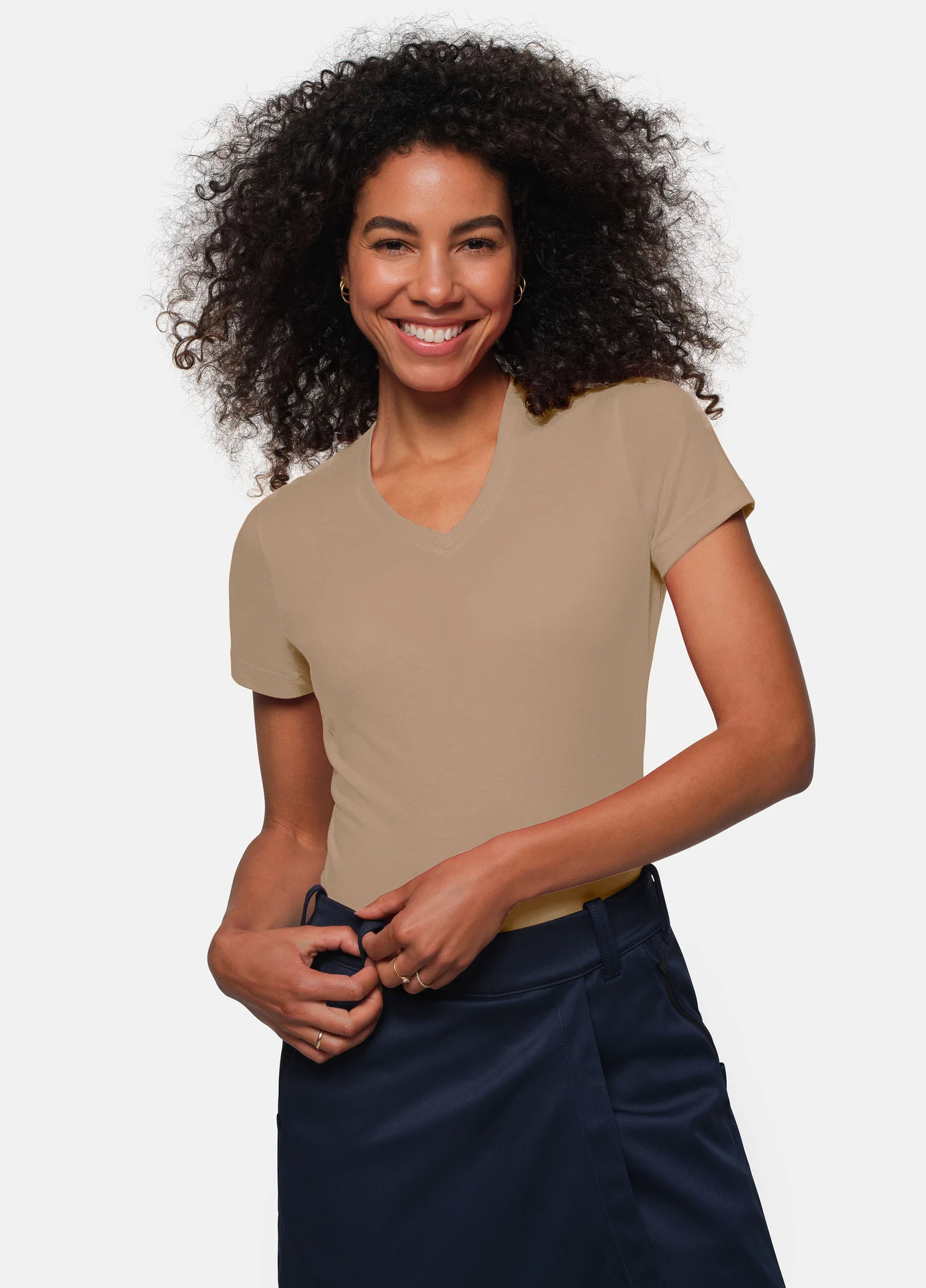 hakro-181-damen-v-shirt-mikralinar-khaki-model-0 HAKRO Women-T-Shirt 181 Mikralinar®