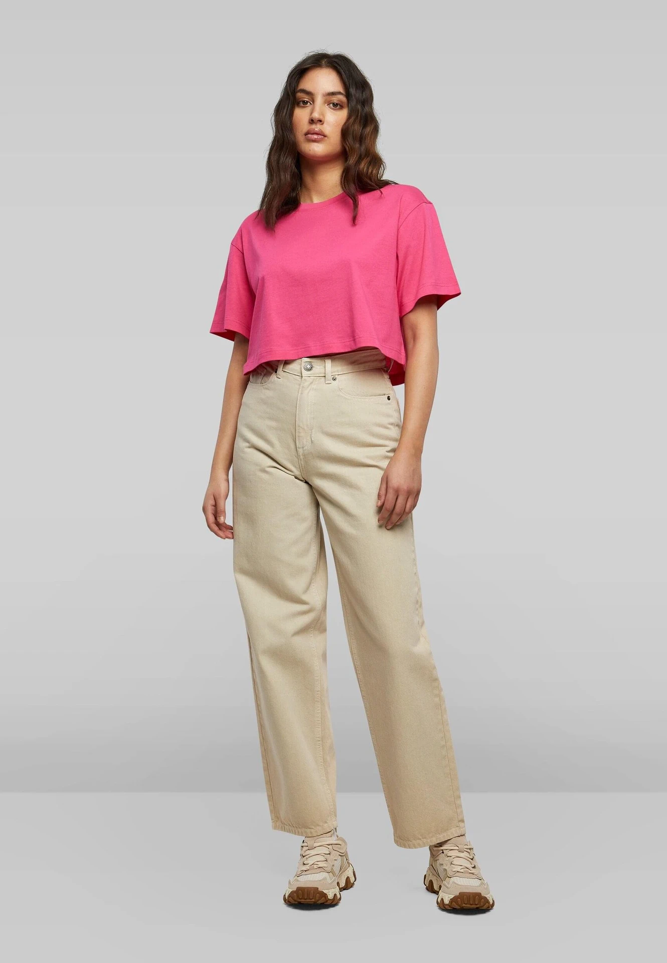 BYB-BY264-ladies-short-oversized-t-shirt-hibiskuspink-model-3 Build Your Brand Ladies Short Oversized Tee