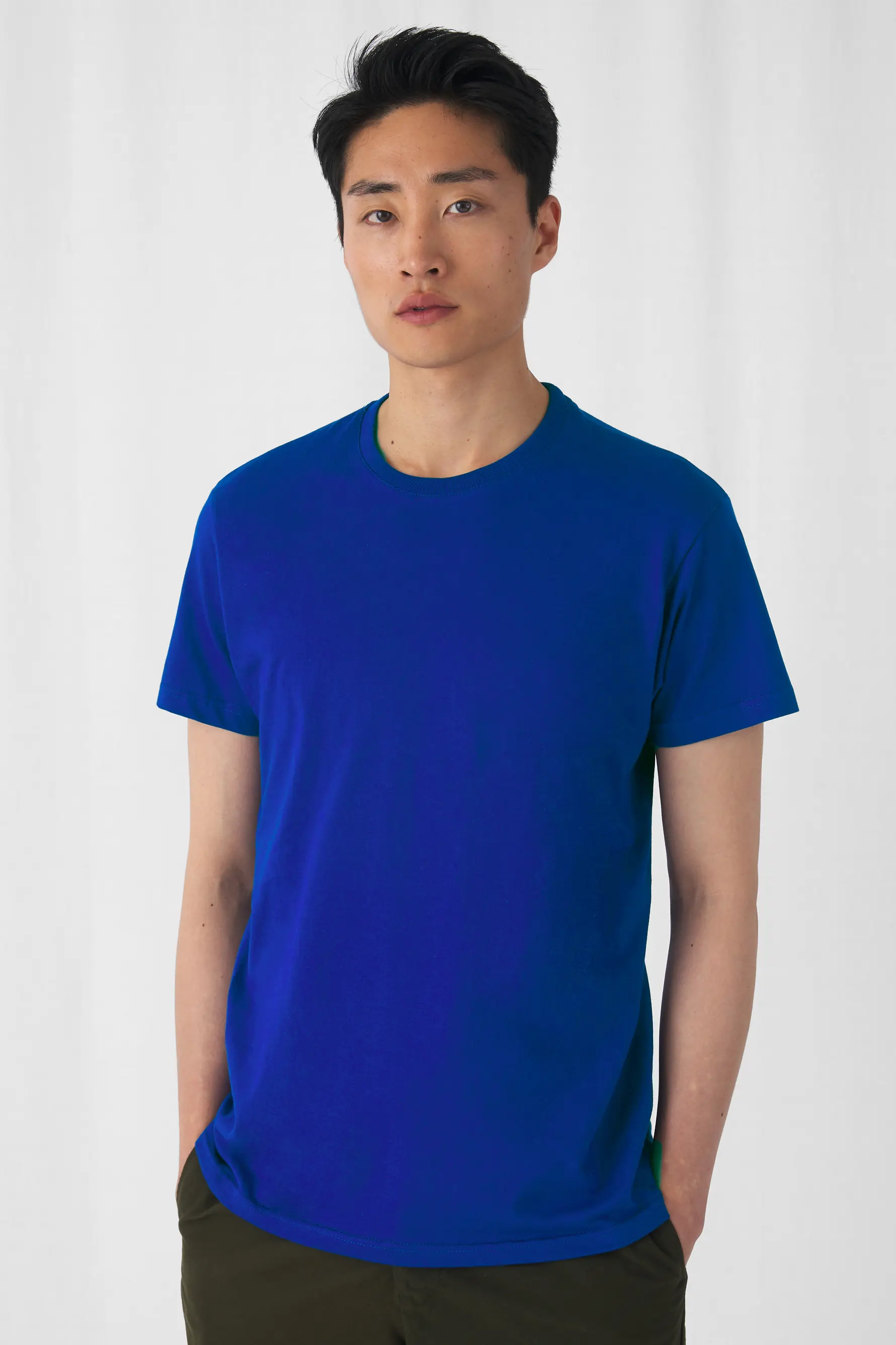 bc-tu03t-hashtag-e190-t-shirt-cobalt-blue-model-1 B&C T-Shirt #E190