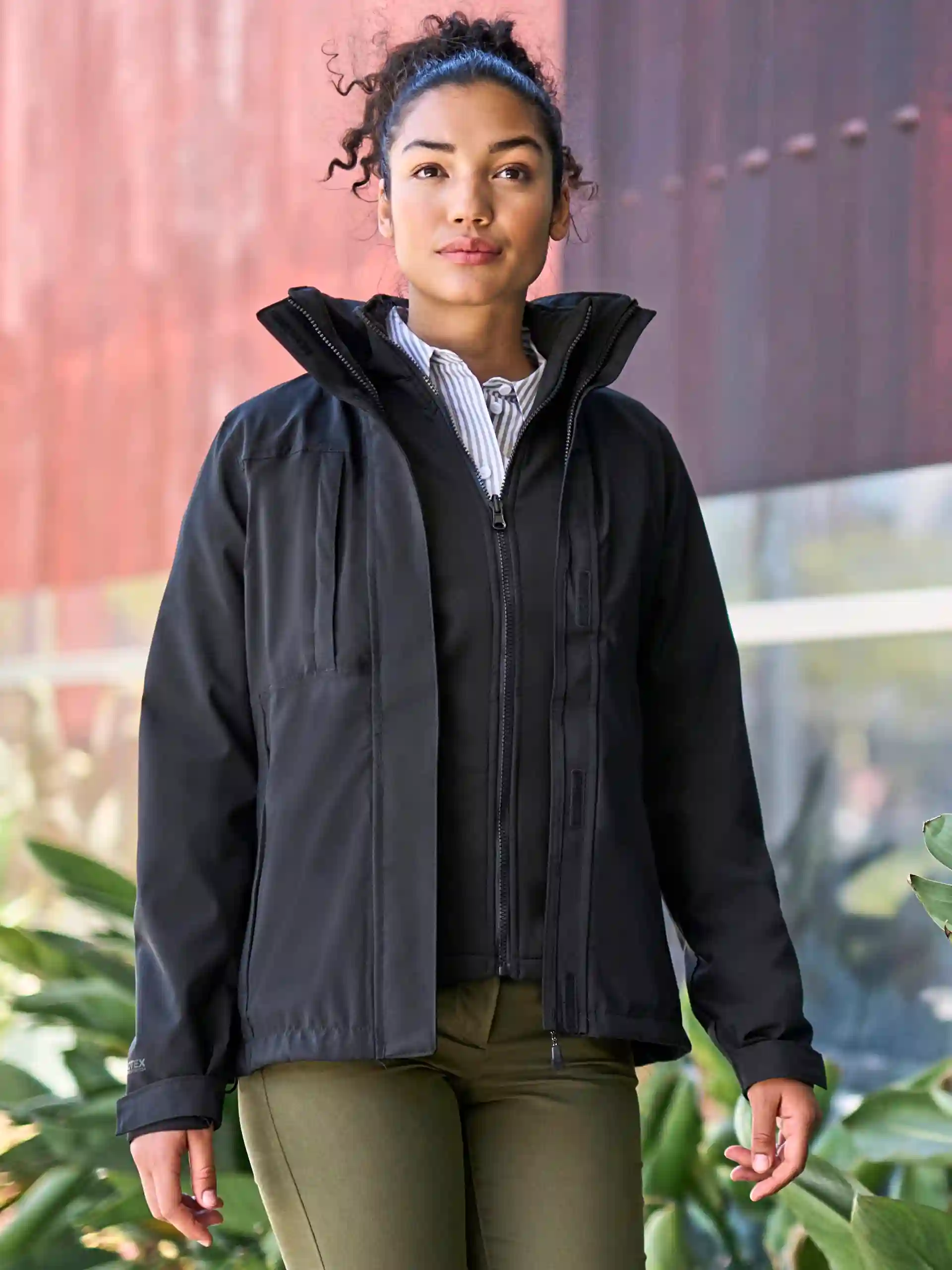 regatta-TRA144-womens-jacket- kingsley-3in1-black-model-1 Regatta Women´s Jacket - Kingsley 3in1