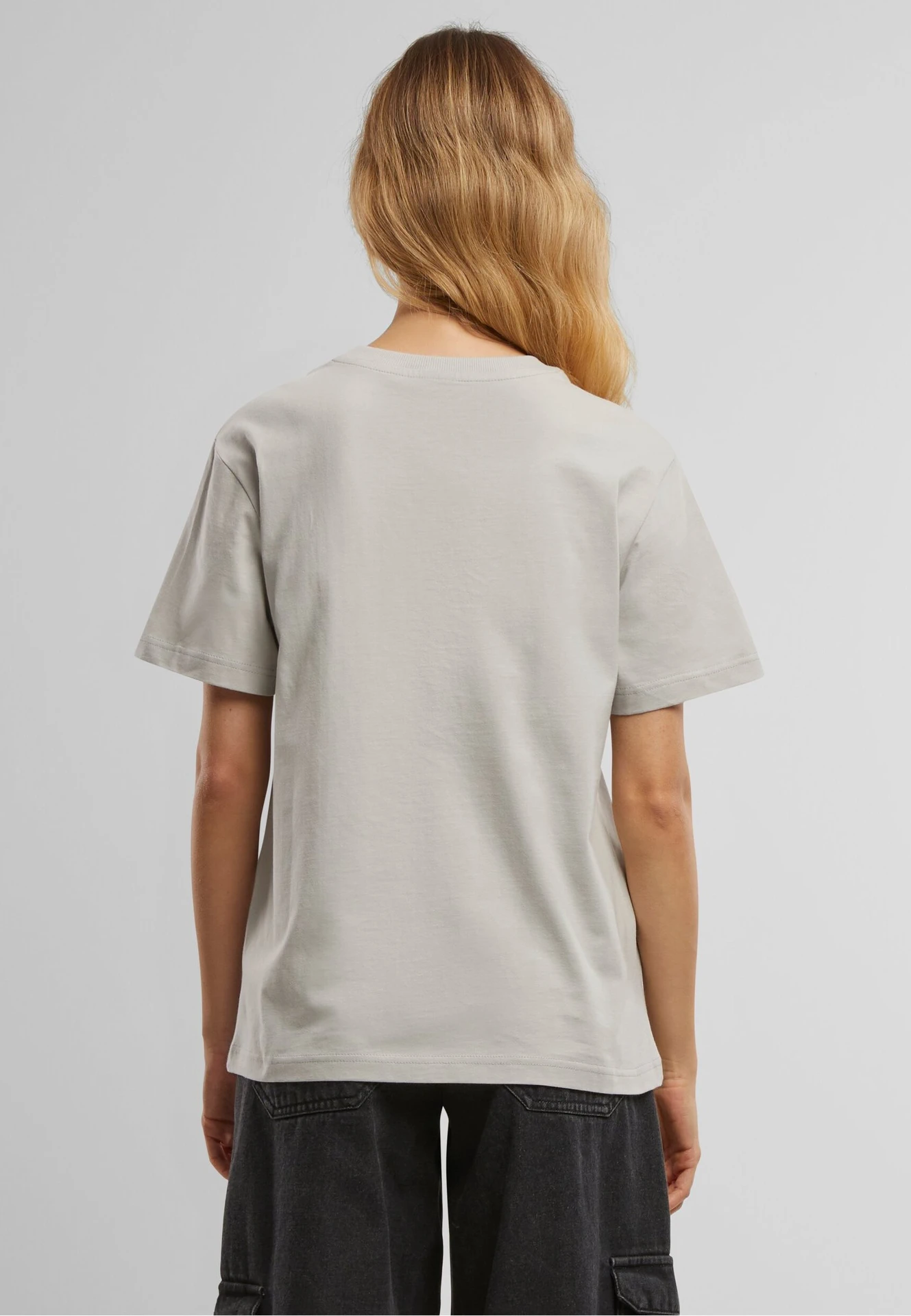 BYB-BY211-ladies-everyday-t-shirt-lightasphalt-model-2 Build Your Brand Ladies Everyday Tee