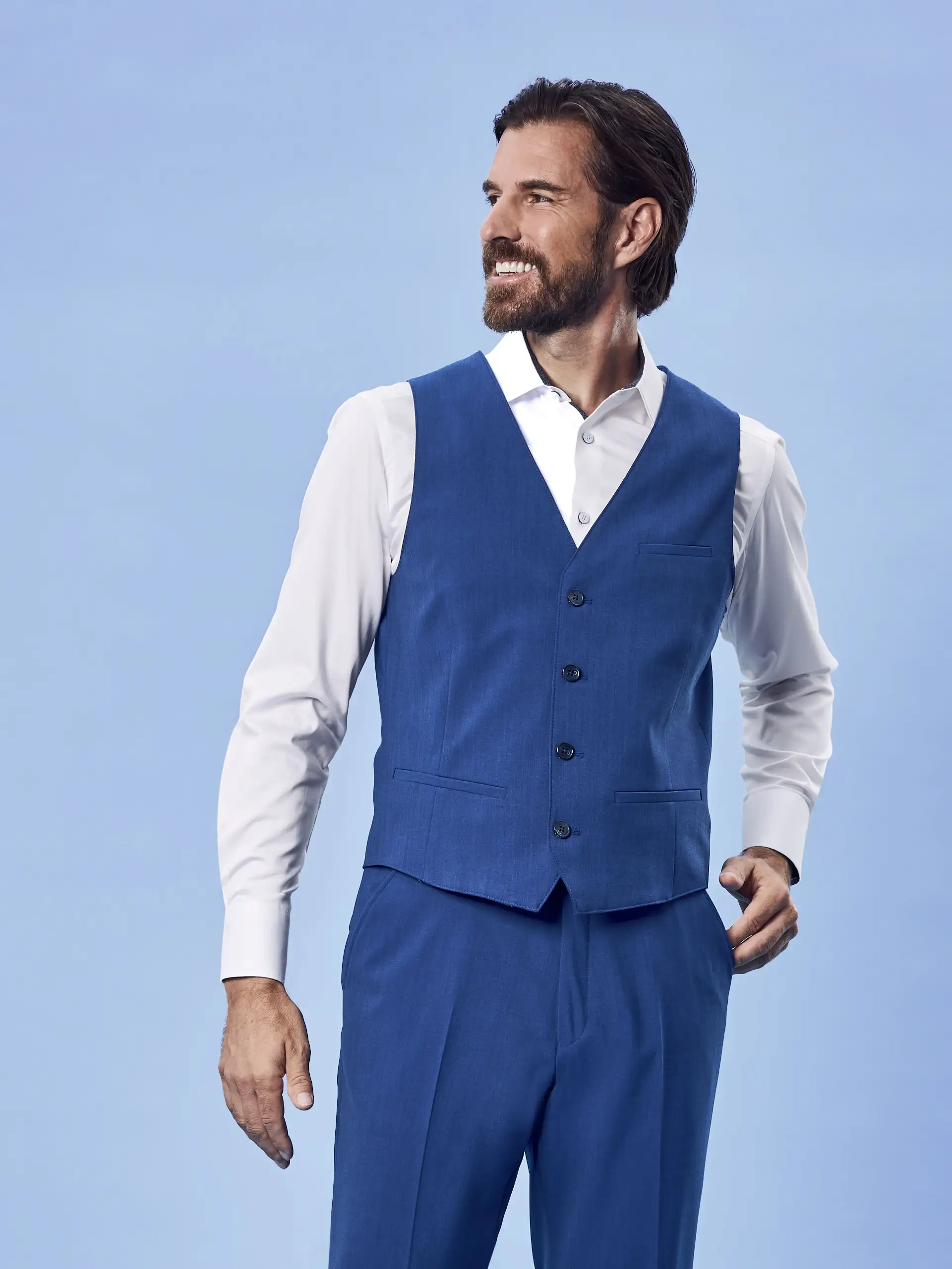 greiff-1634-herren-weste-rf-premium_italian-blue-model-1 GREIFF Herren Weste PREMIUM Regular Fit