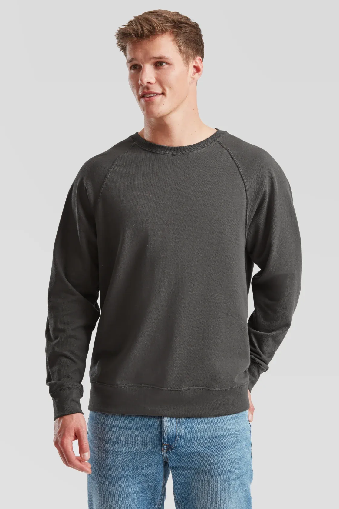 fruit-of-the-loom-62-138-0-lightweight-raglan-sweatshirt-lightgraphite-model-0 F.O.L. Lightweight Raglan Sweat