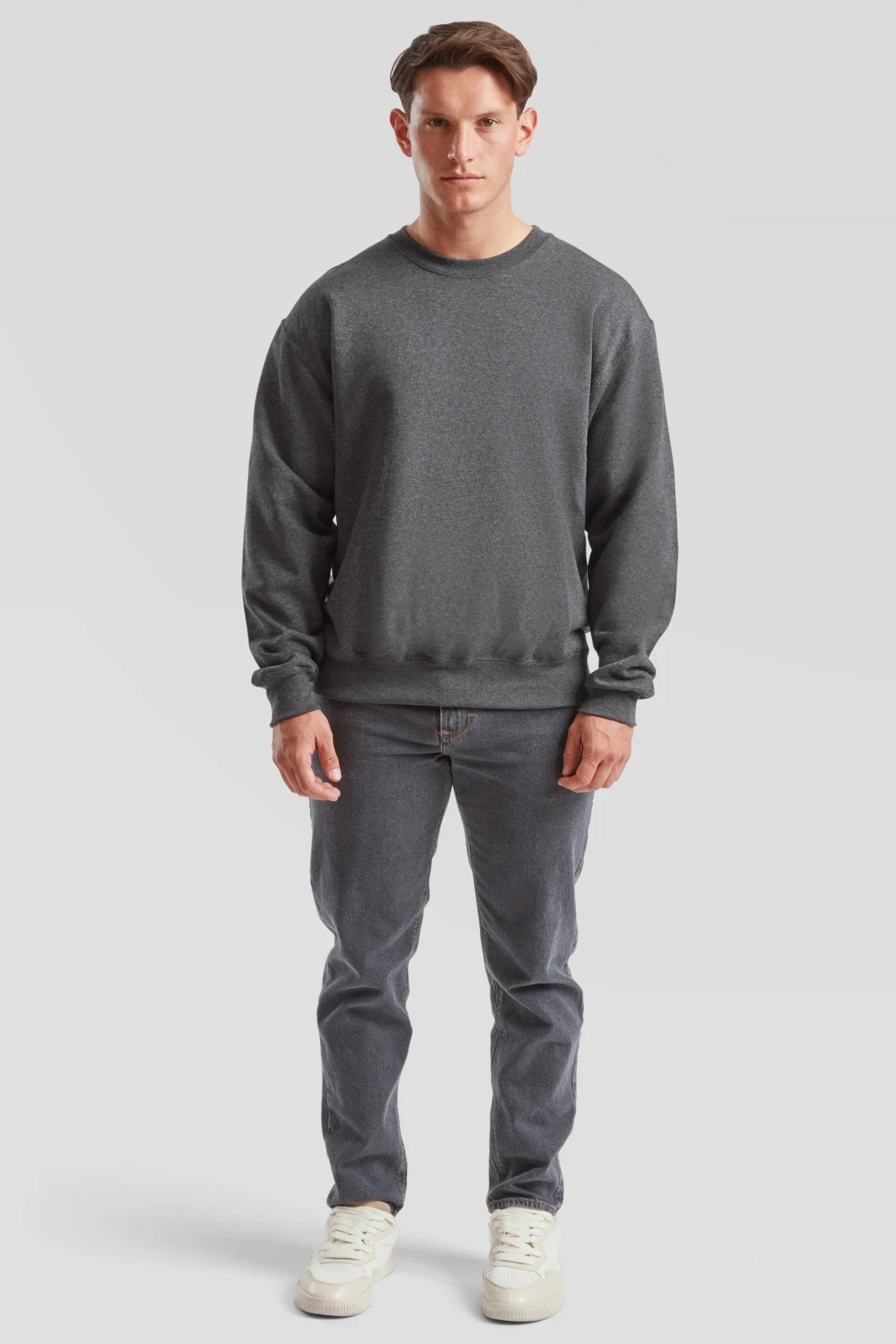 fruit-of-the-loom-62-202-0-classic-set-in-sweatshirt-darkheathergrey-model-3 F.O.L. Classic Set-In Sweat