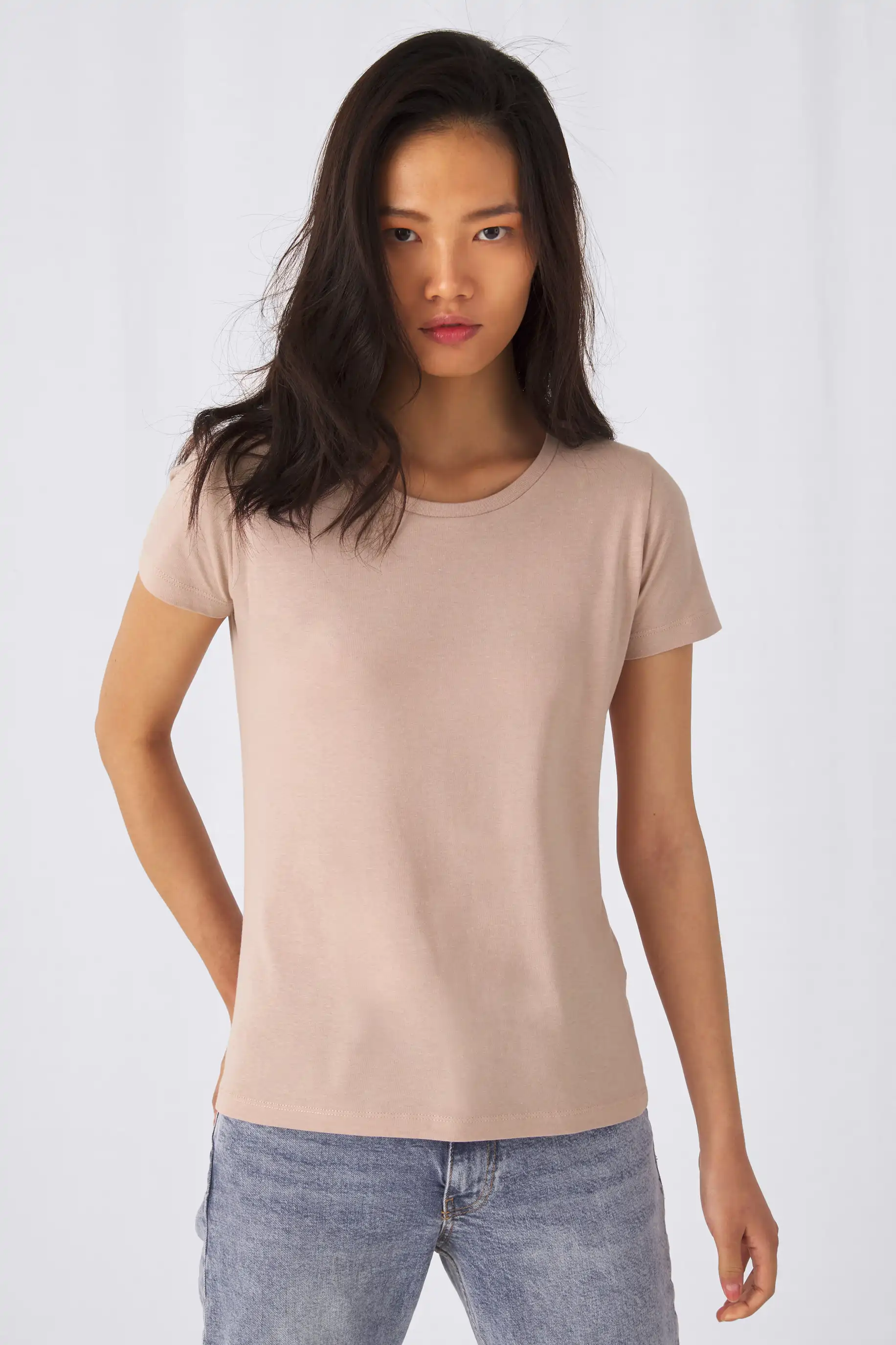 bc-tw043-inspire-t-shirt-women-millenial-pink-model-1 B&C Inspire T Women