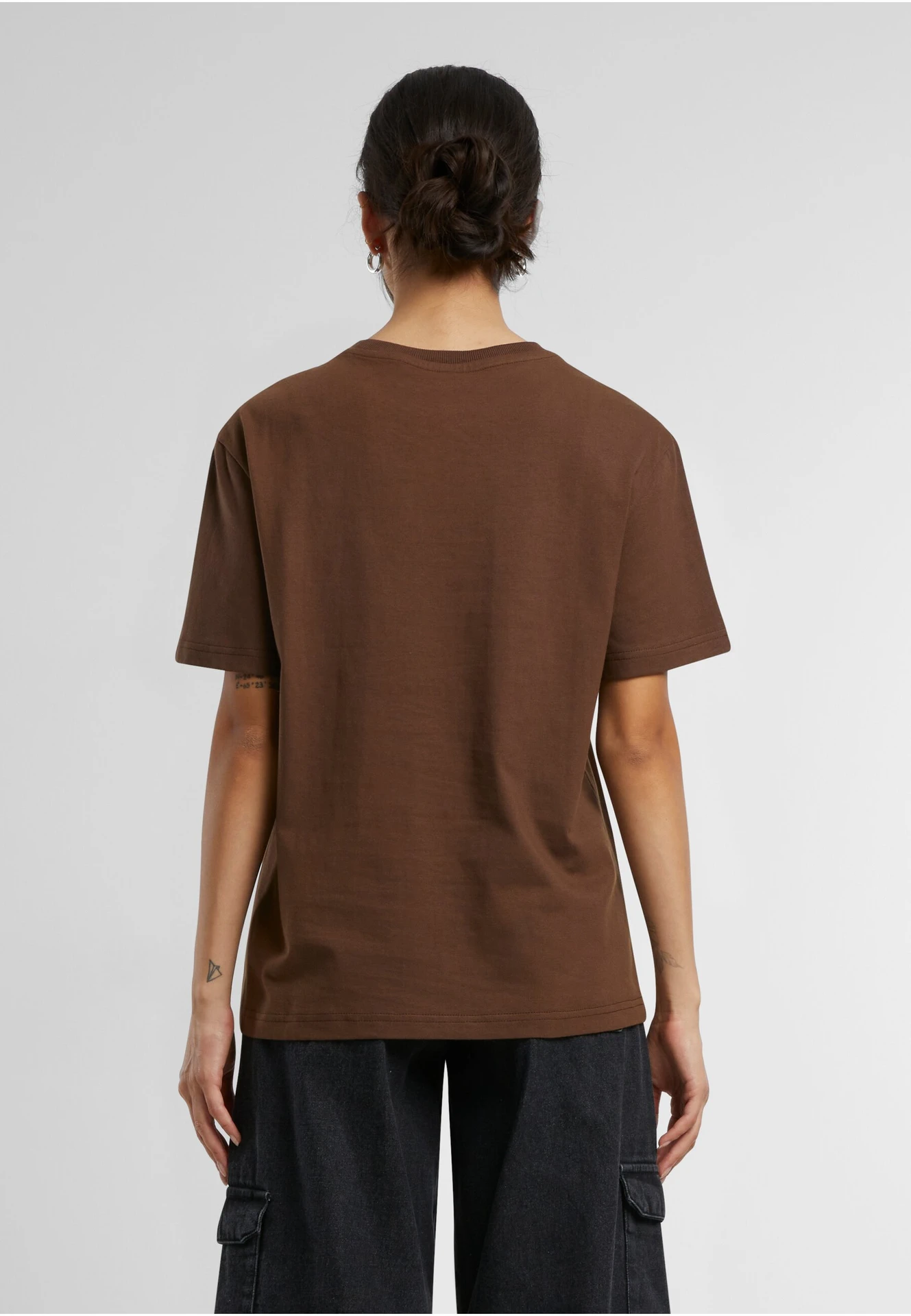 Build Your Brand Ladies Everyday Tee