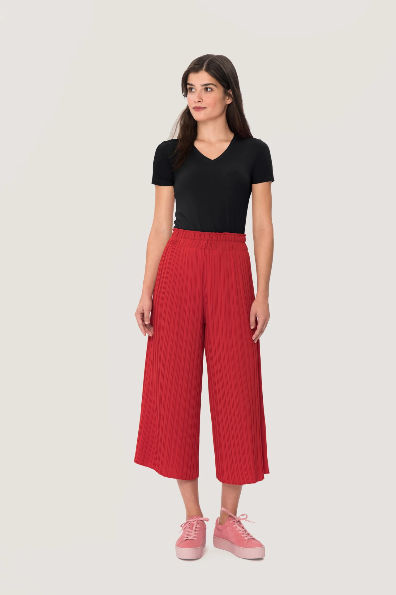 HAKRO Women-V-Shirt 126 Classic