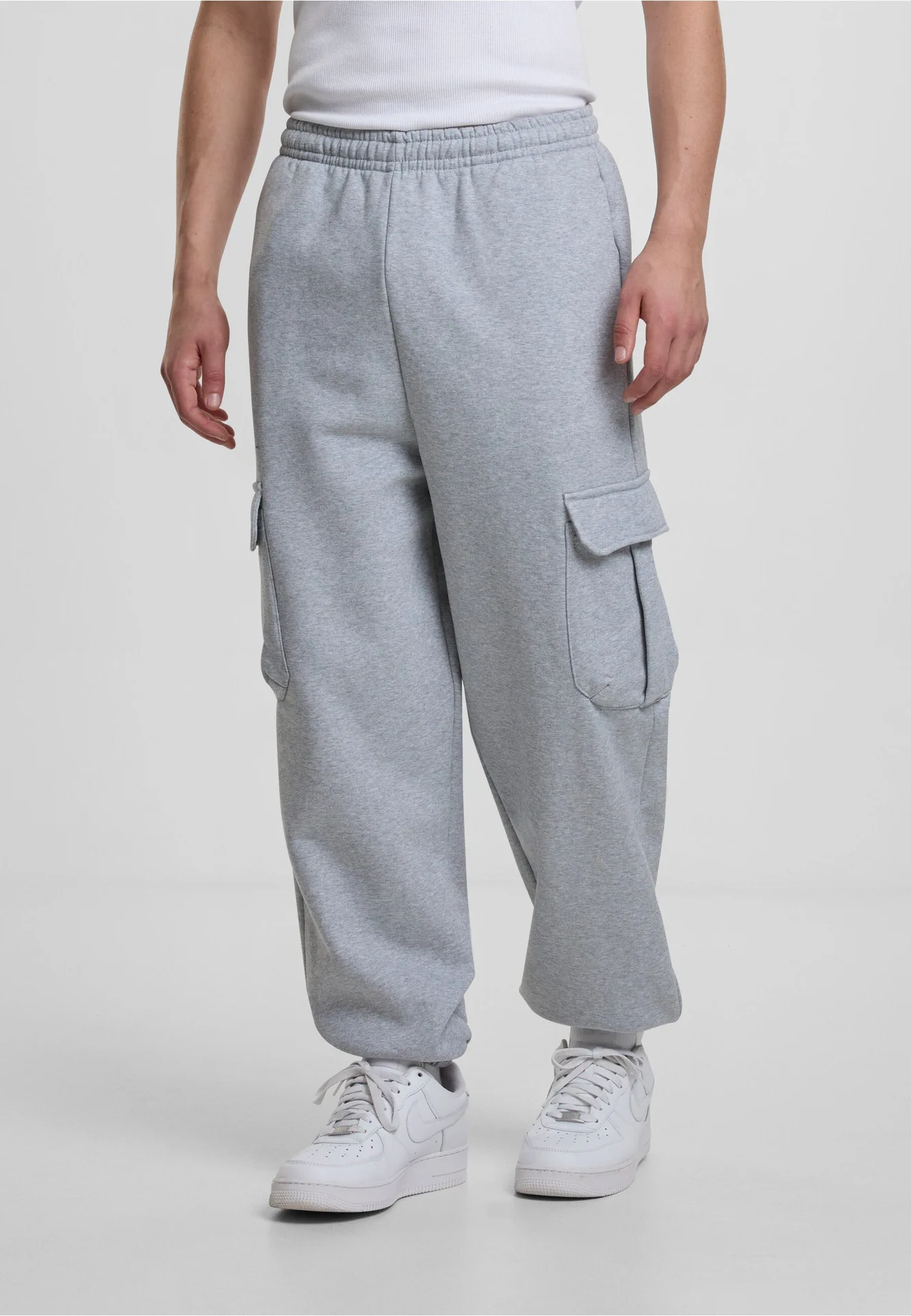 Build Your Brand 90s Cargo Sweatpants