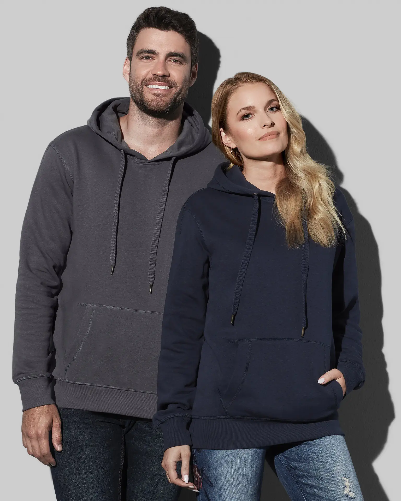 stedman-st5600-sweat-hoodie-unisex-bluemidnight-model-1 Stedman Unisex Sweat Hoodie Select
