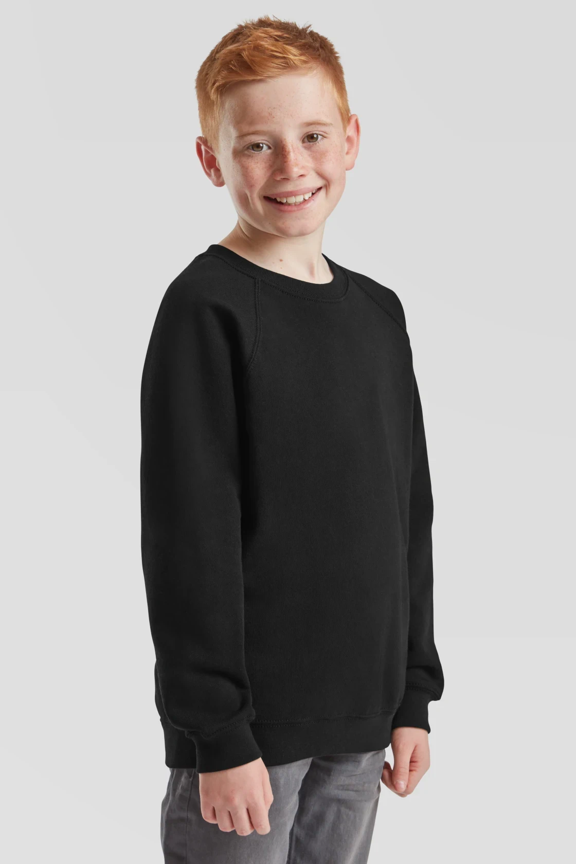 fruit-of-the-loom-62-039-0-kids-classic-raglan-sweatshirt-black-model-1 F.O.L. Classic Raglan Sweat Kids