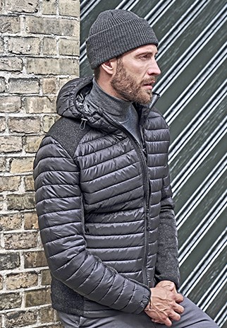TEE JAYS Hooded Outdoor Crossover Jacket TEE JAYS Hooded Outdoor Crossover Jacket