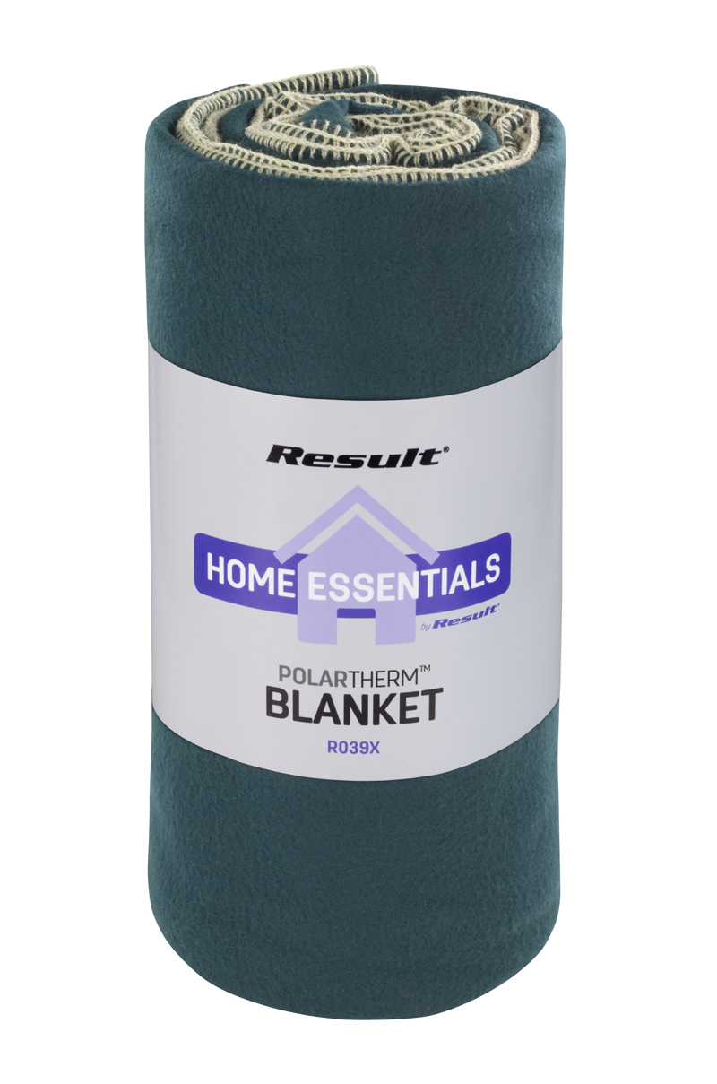 Result Winter Essentials Fleece Blanket Result Winter Essentials Fleece Blanket