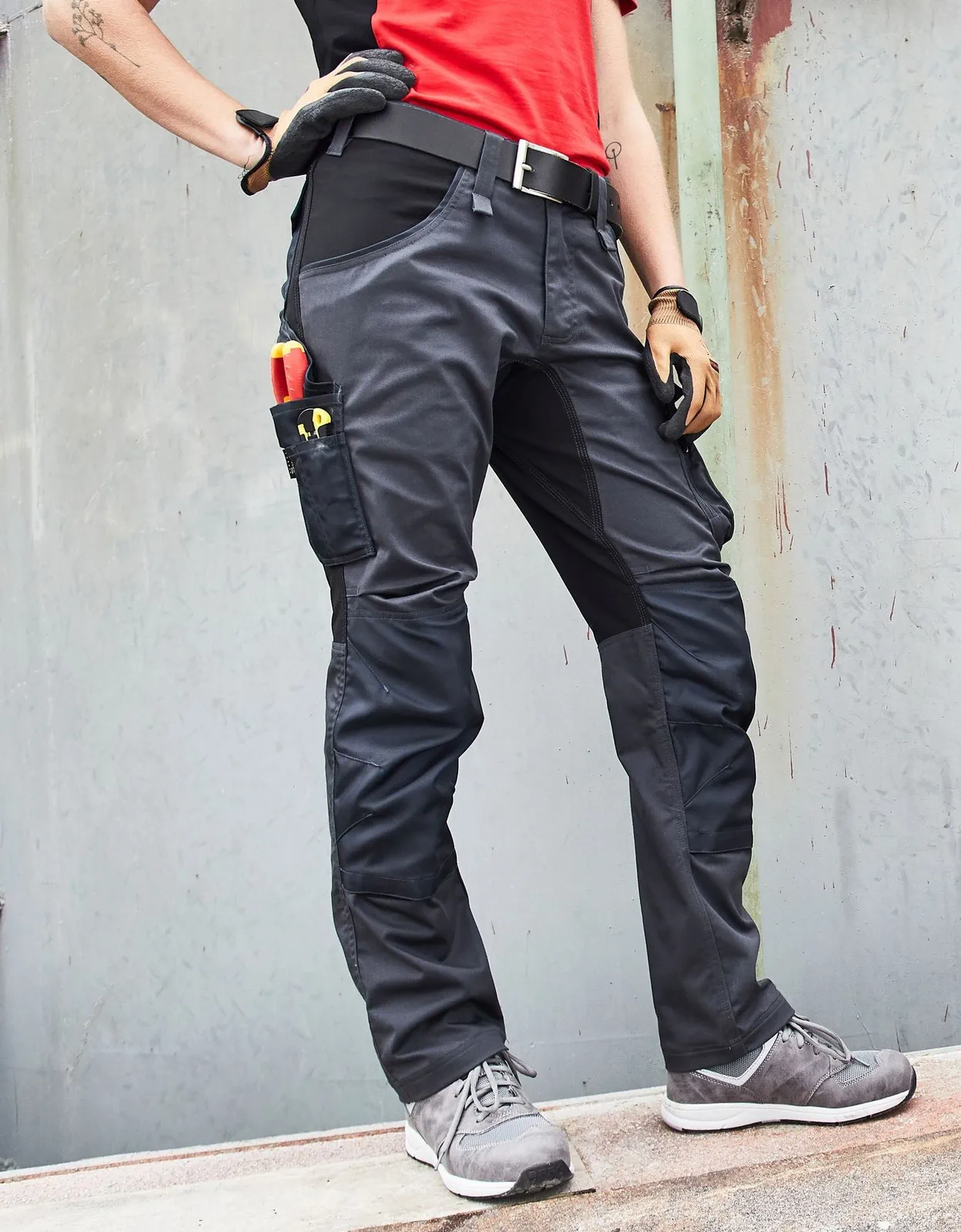 jn1812-workwear-stretch-pants-slim-line-model-0 James & Nicholson Workwear Stretch-Pants Slim Line
