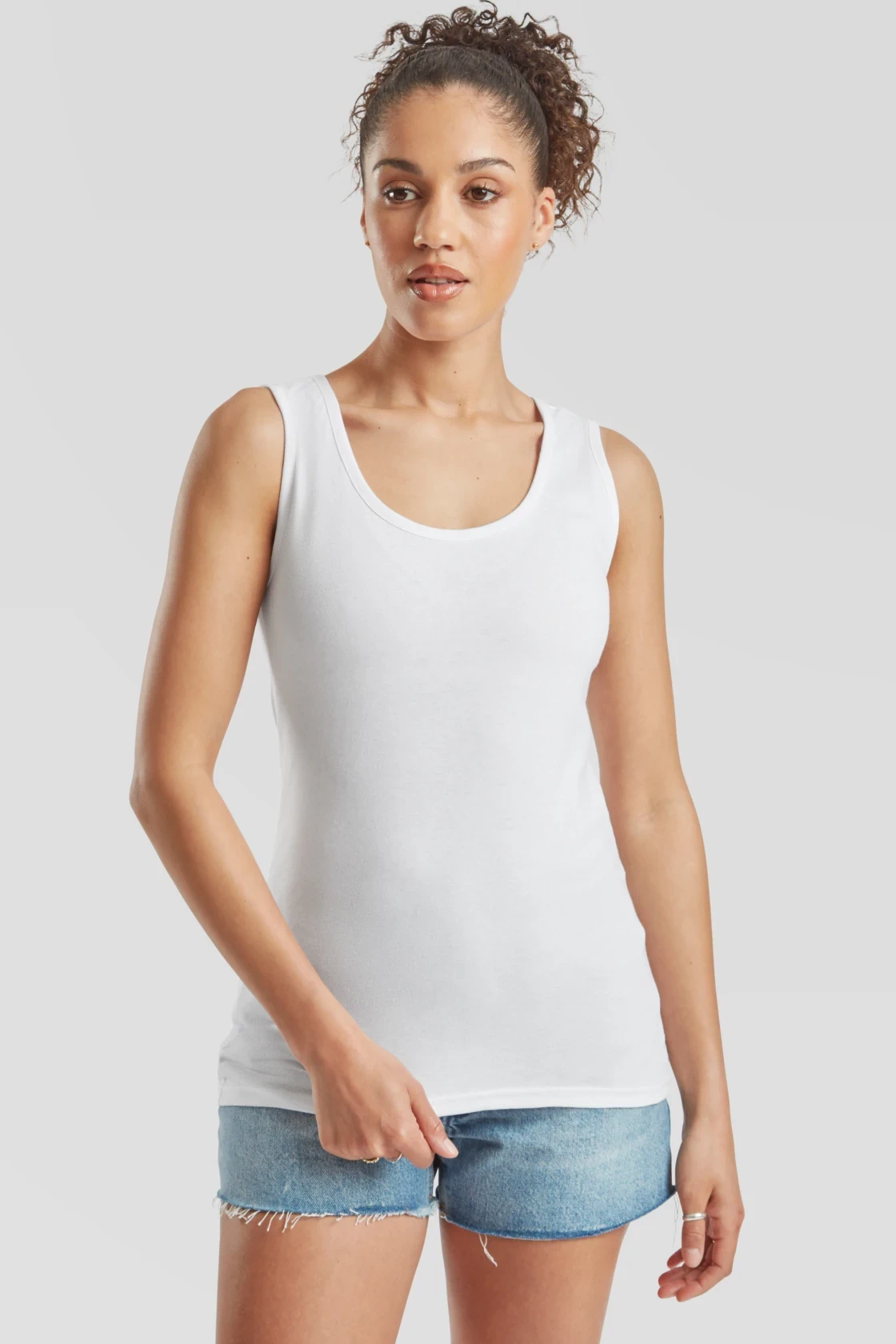 fruit-of-the-loom-61-376-0-ladies-valueweight-athletic-vest-white-model-0 F.O.L. Ladies´ Valueweight Vest