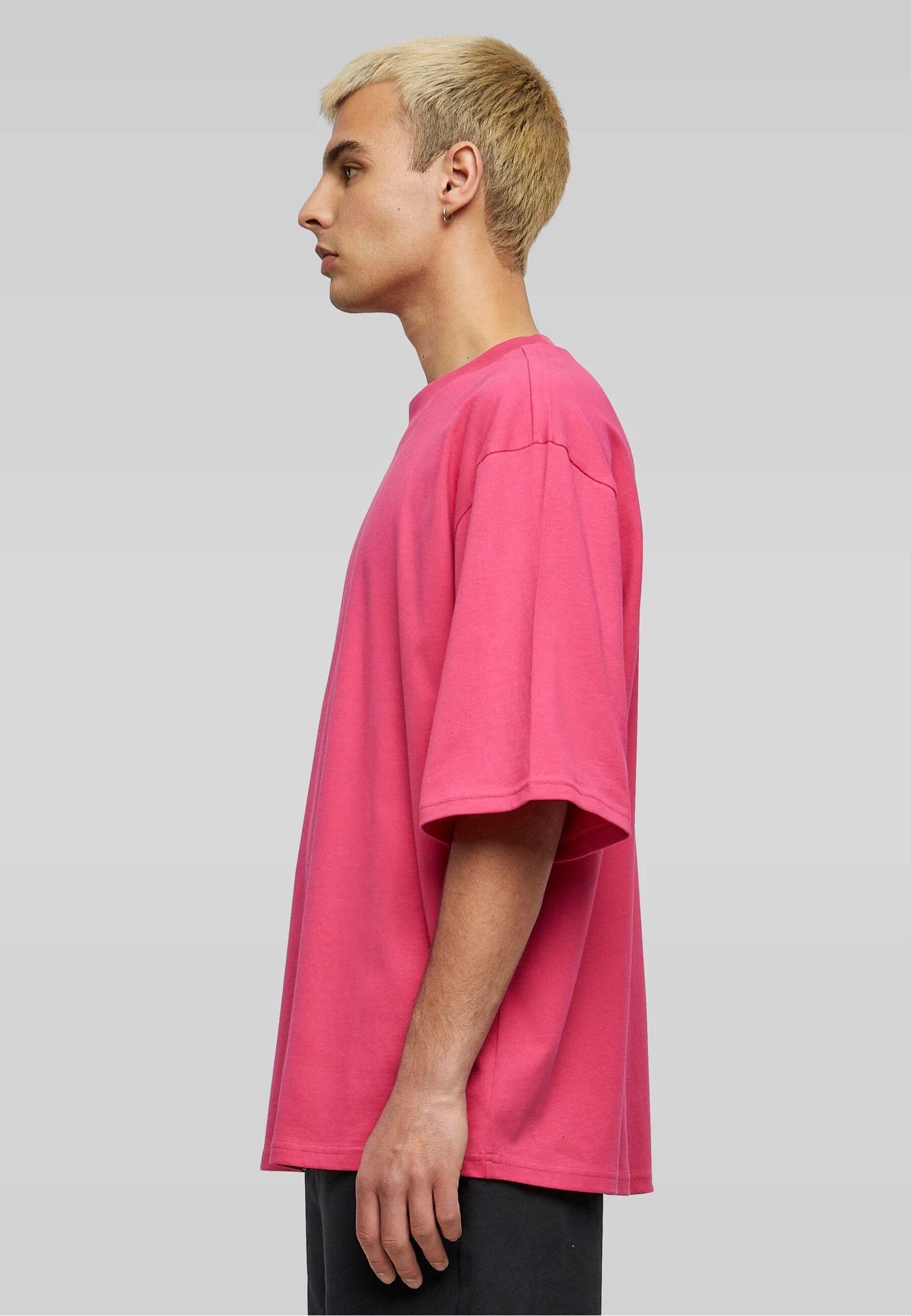BYB-BY256-oversized-sleeve-t-shirt-hibiskuspink-model-1 Build Your Brand Oversized Sleeve Tee