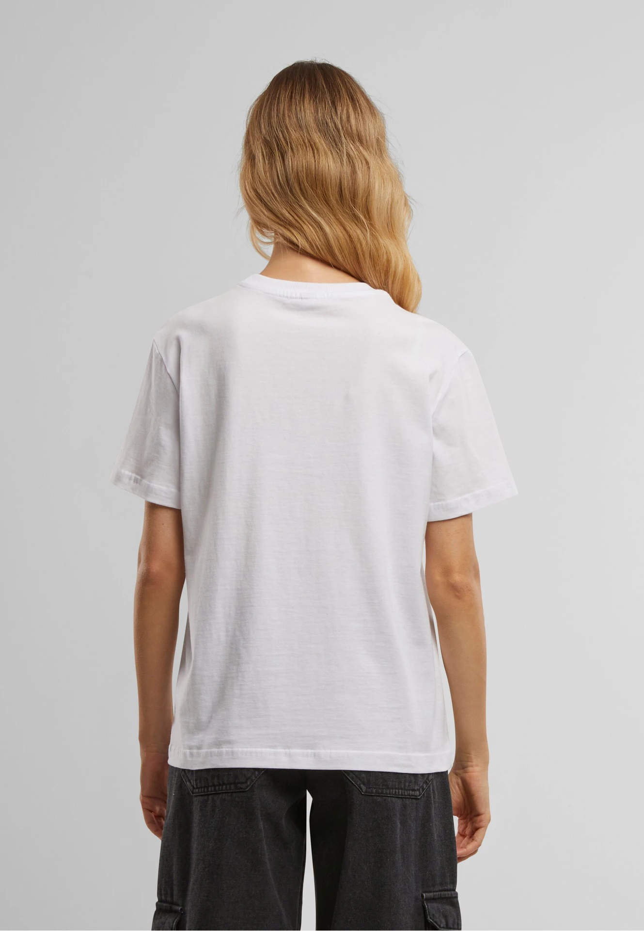 Build Your Brand Ladies Everyday Tee
