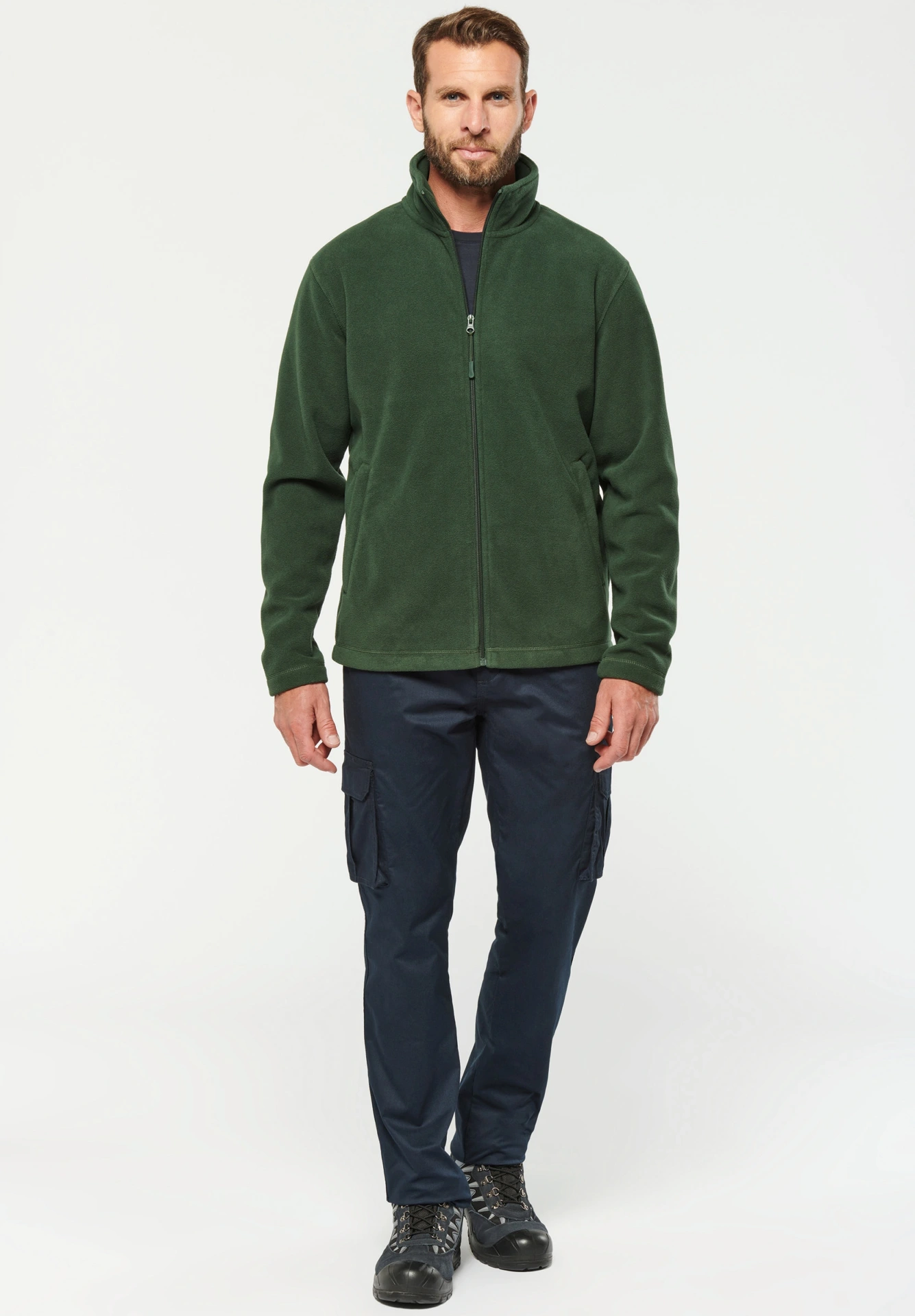 kariban-WK903-schwere-workwear-microfleece-jacke-model-2 Kariban Schwere Workwear Microfleece Jacke