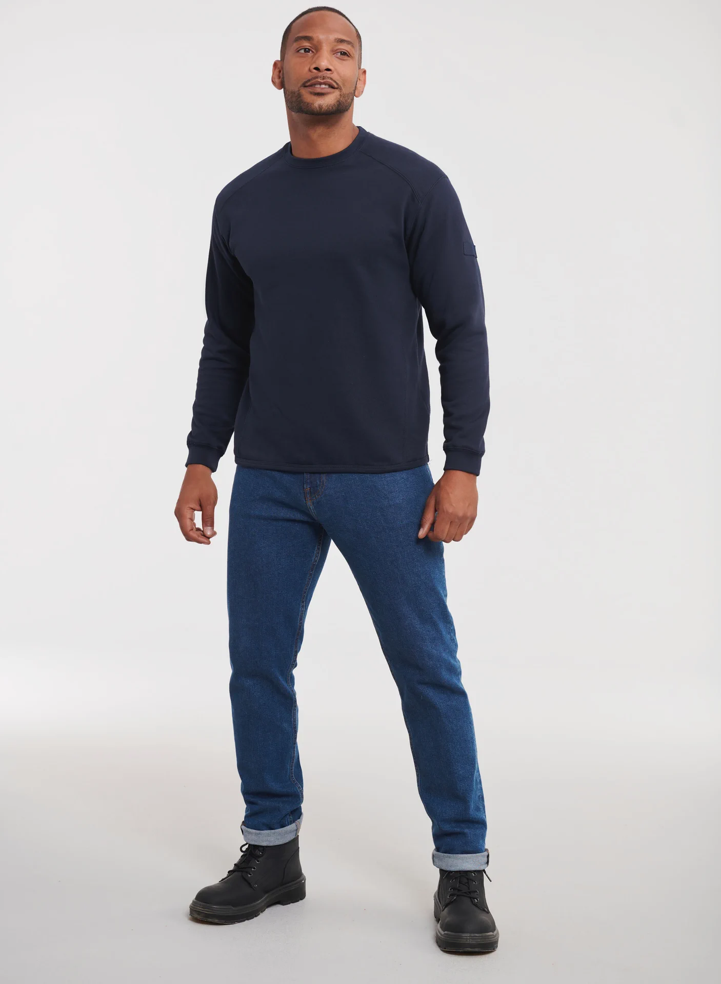 russell-r013m-adults-heavy-duty-crew-neck-sweatshirt-frenchnavy-model-2 Russell Heavy Duty Workwear Sweatshirt