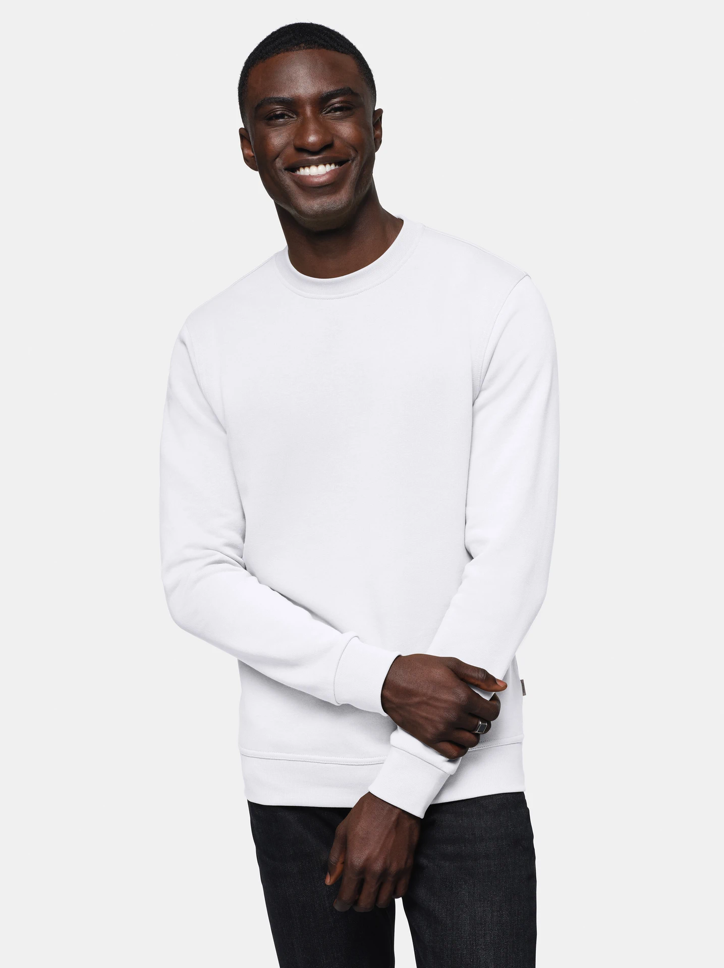 hakro-471-sweatshirt-premium-weiss-model-0 HAKRO Sweatshirt 471 Premium