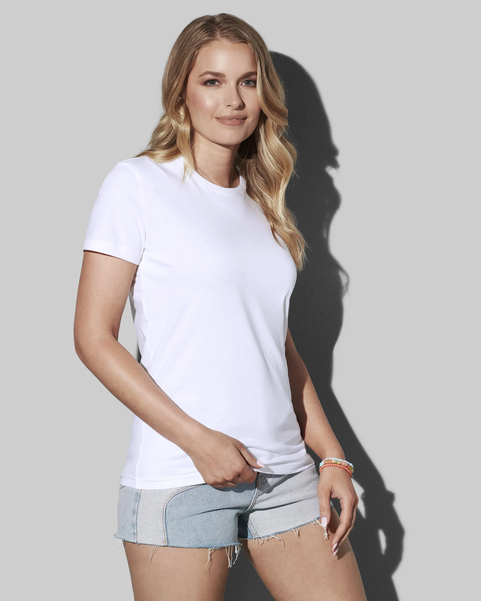 stedman-st2160-comfort-185-women-white-model-1 Stedman Comfort-T Crew Neck