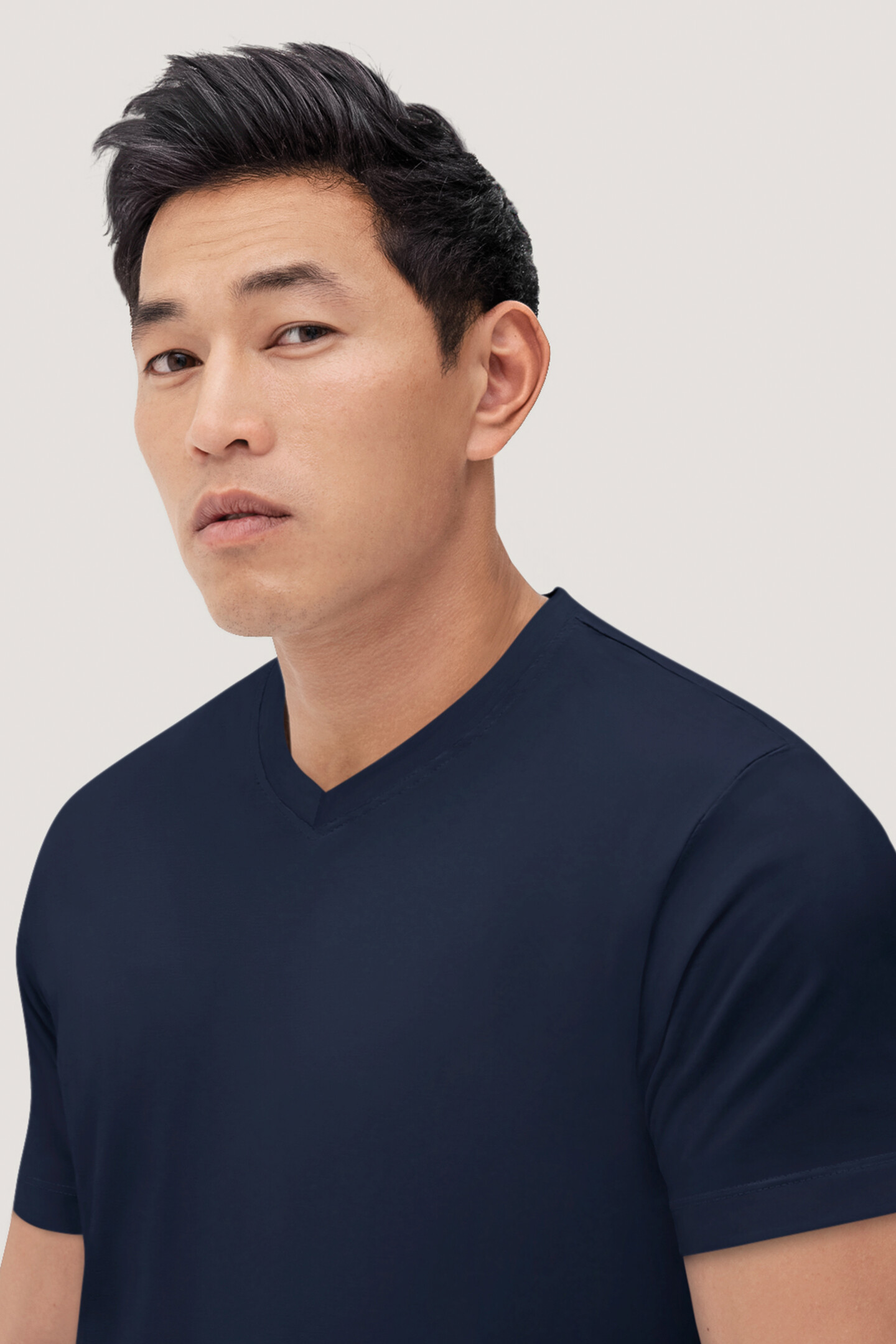 HAKRO V-Shirt 226 Classic