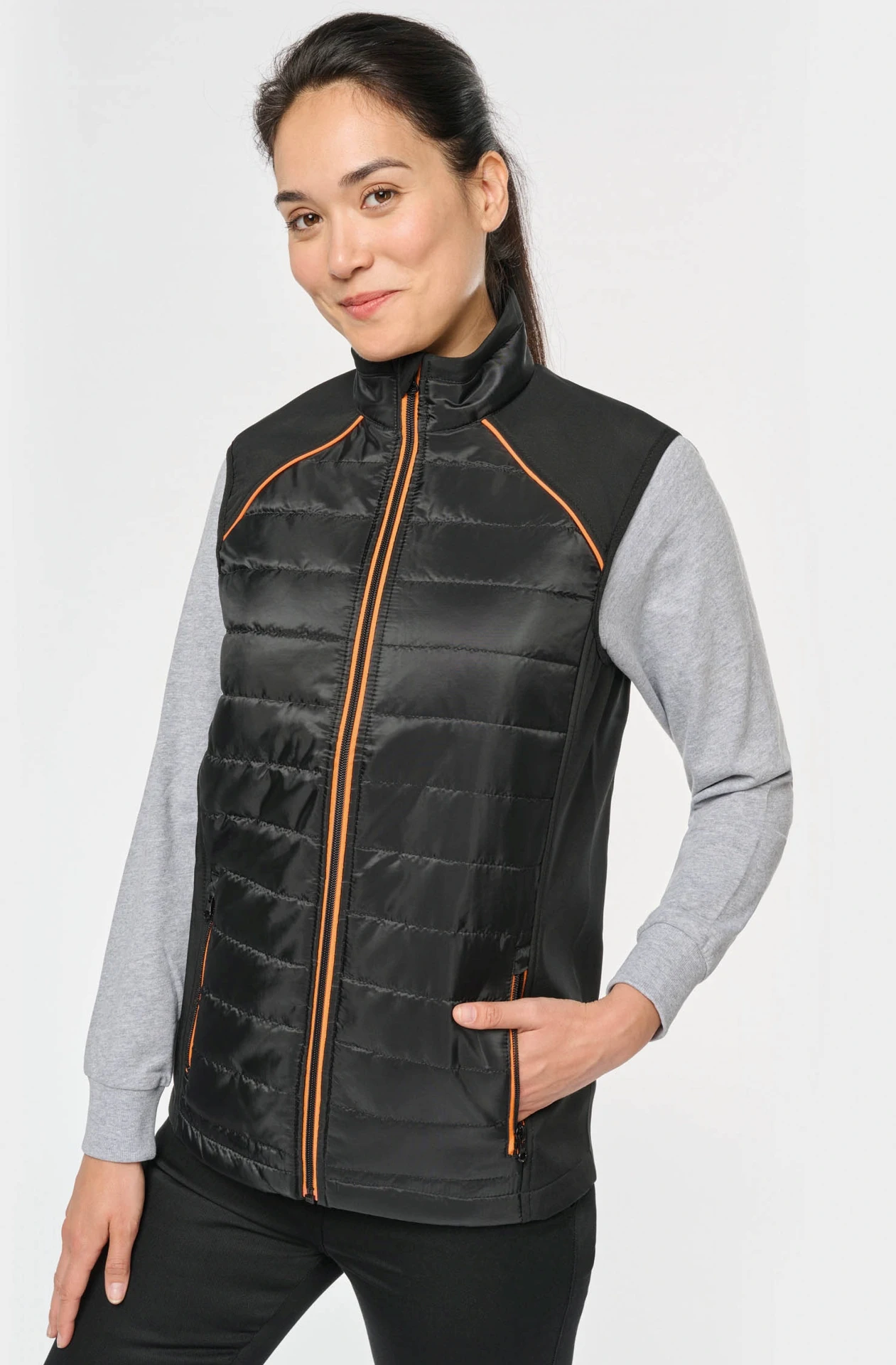 kariban-WK606-workwear-hybrid-bodywarmer-day-to-day-model-1 Kariban Unisex Workwear Hybrid Bodywarmer "Day-to-Day"