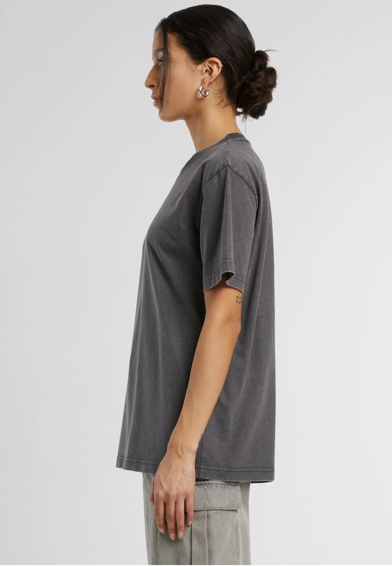 Build Your Brand Ladies Vintage Everyday Tee
