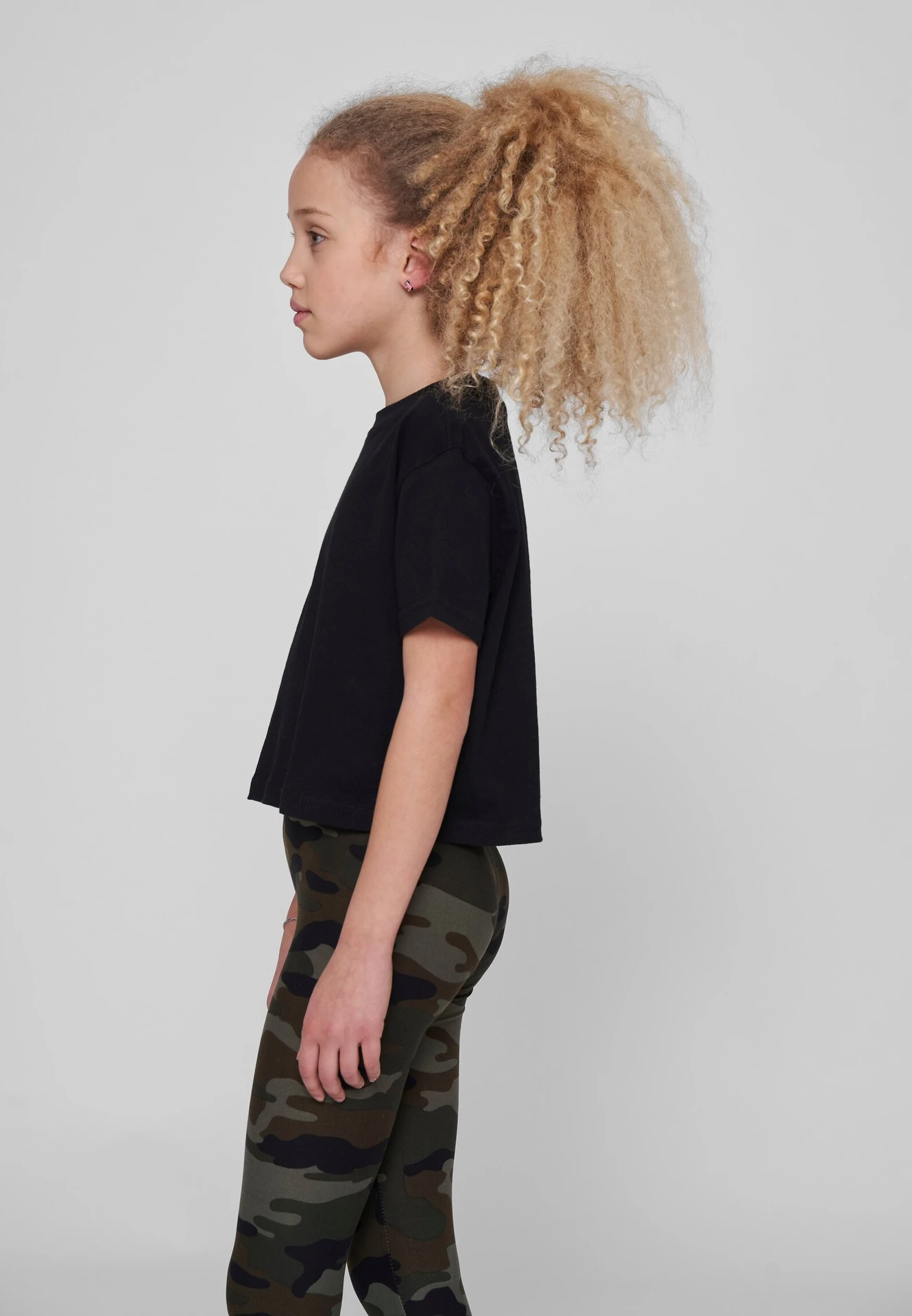 Build Your Brand Girls Cropped Jersey Tee