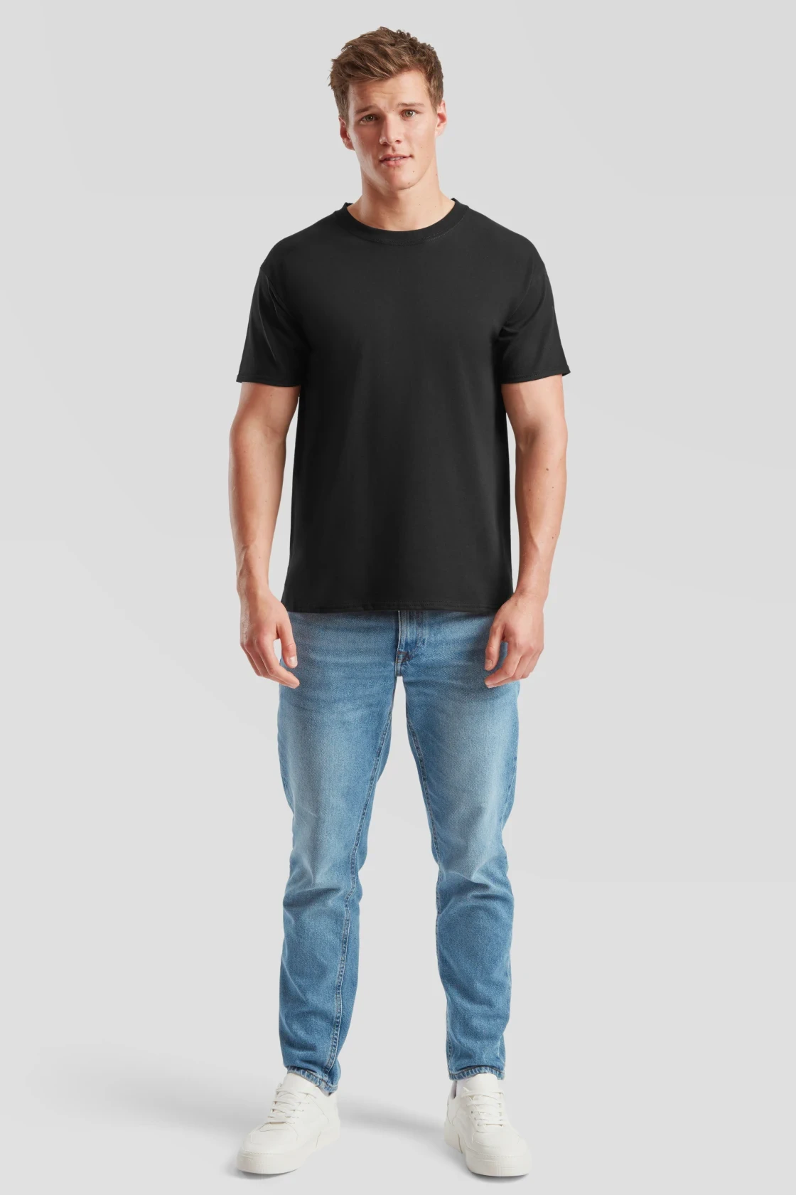 fruit-of-the-loom-61-212-0-heavy-t-shirt-black-model-3 F.O.L. Heavy Cotton T