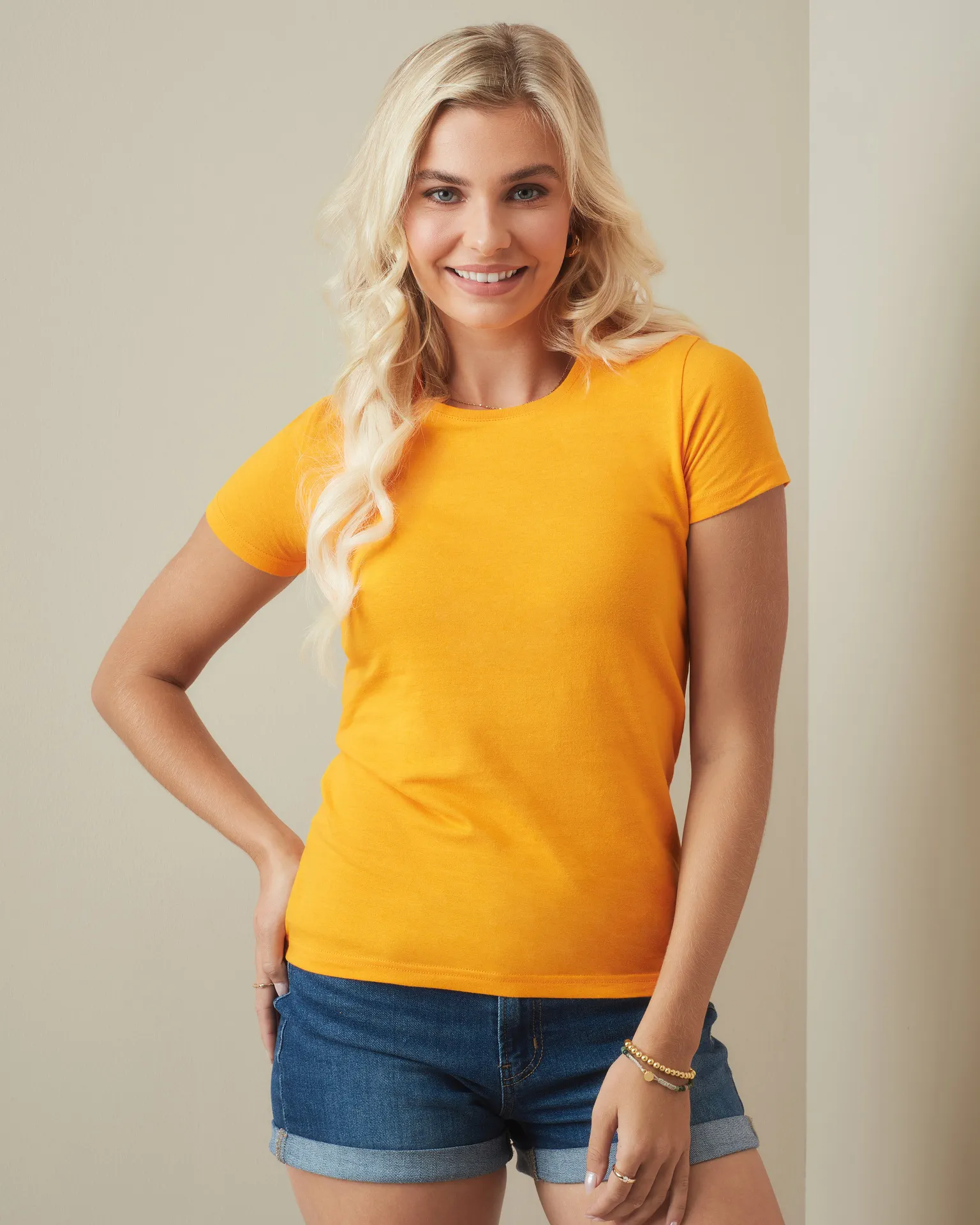 stedman-st2600-classic-t-shirt-women-gold-model-1 Stedman T-Shirt Classic Women