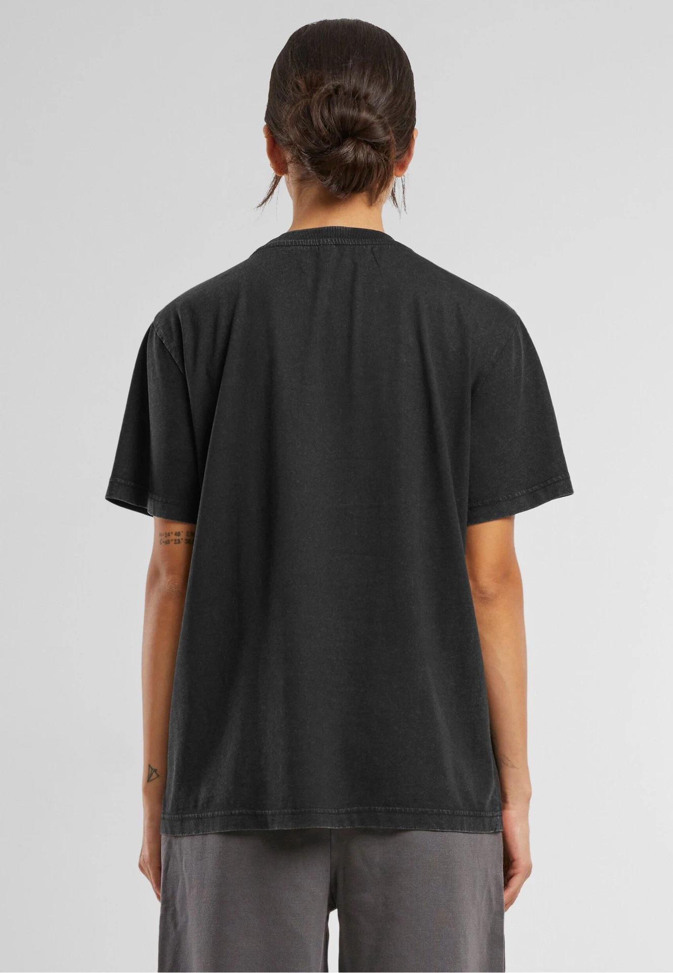 Build Your Brand Ladies Vintage Everyday Tee