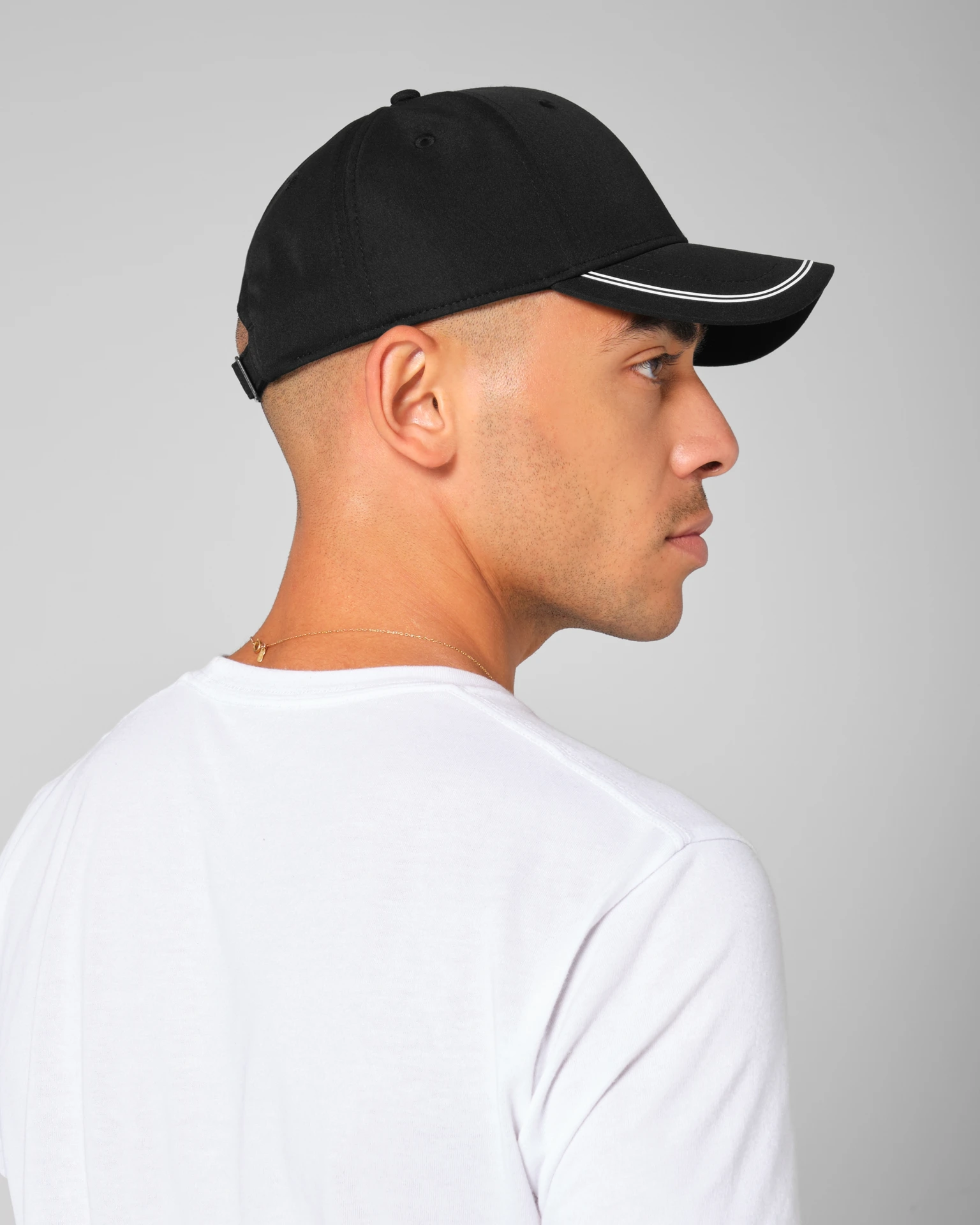 beechfield-B166R-match-day-cap-model-0 Beechfield Match Day Cap