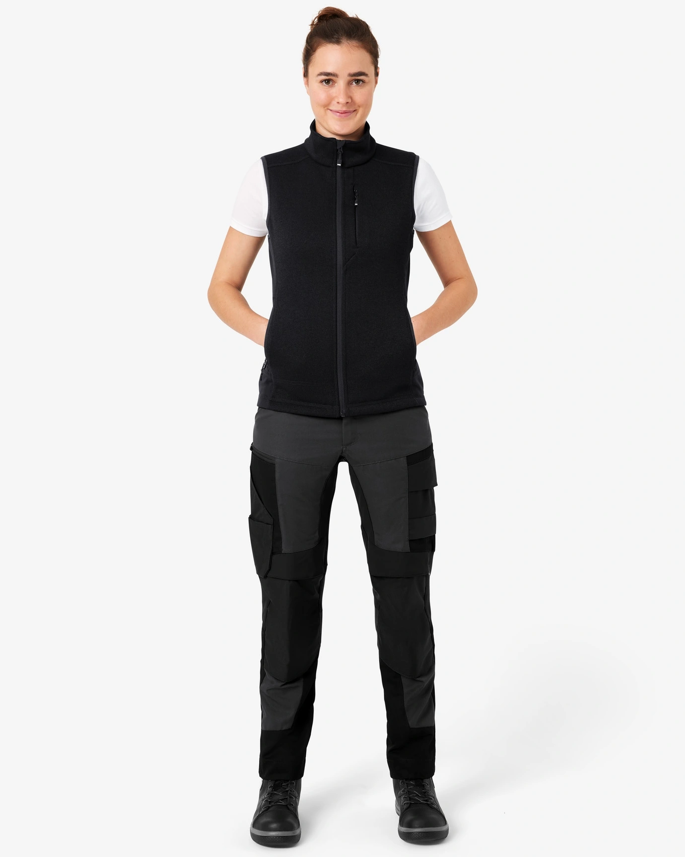 FHB-79599-elsa-strick-fleece-weste-schwarz-model-5 FHB Strick-Fleece-Weste ELSA