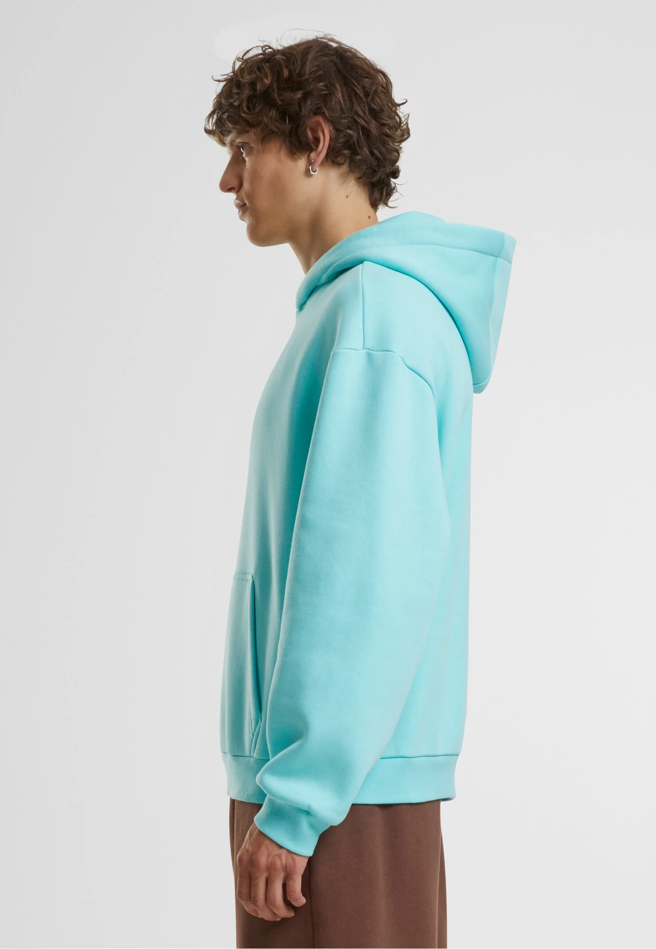 BYB-BY284-fluffy-hoody-berylblue-model-1 Build Your Brand Fluffy Hoody