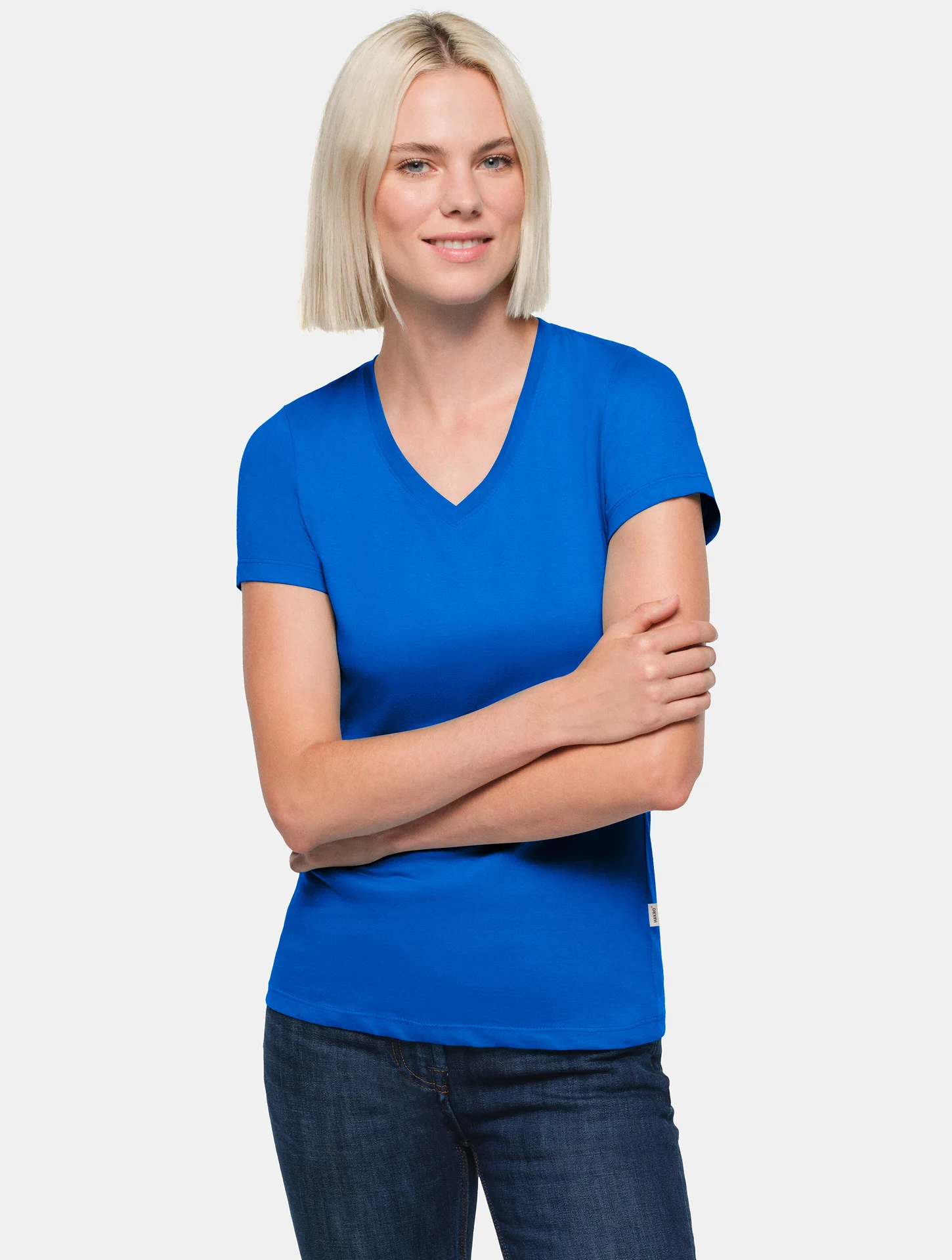 hakro-126-damen-v-shirt-classic-royalblau-model-0 HAKRO Women-V-Shirt 126 Classic