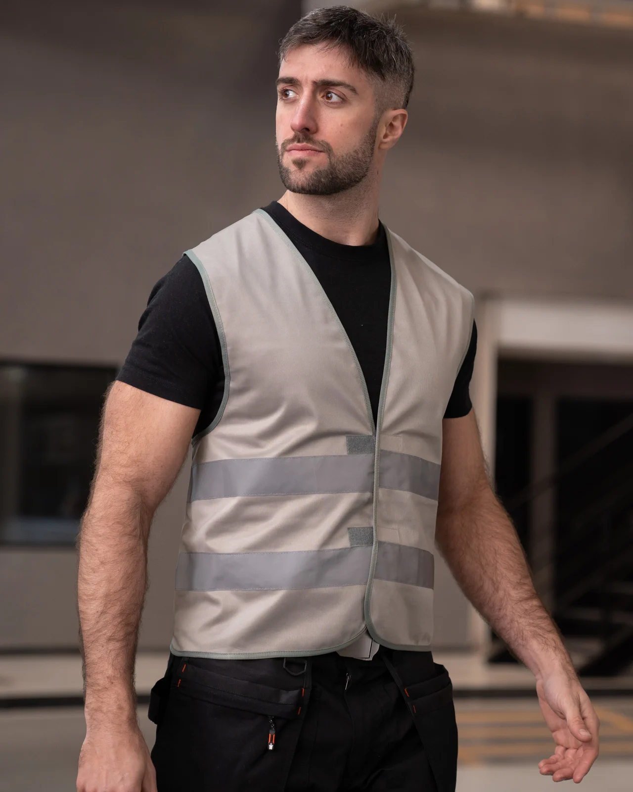 korntex-x200-safety-vest-passau-grey-model-0 Korntex Safety Vest Passau
