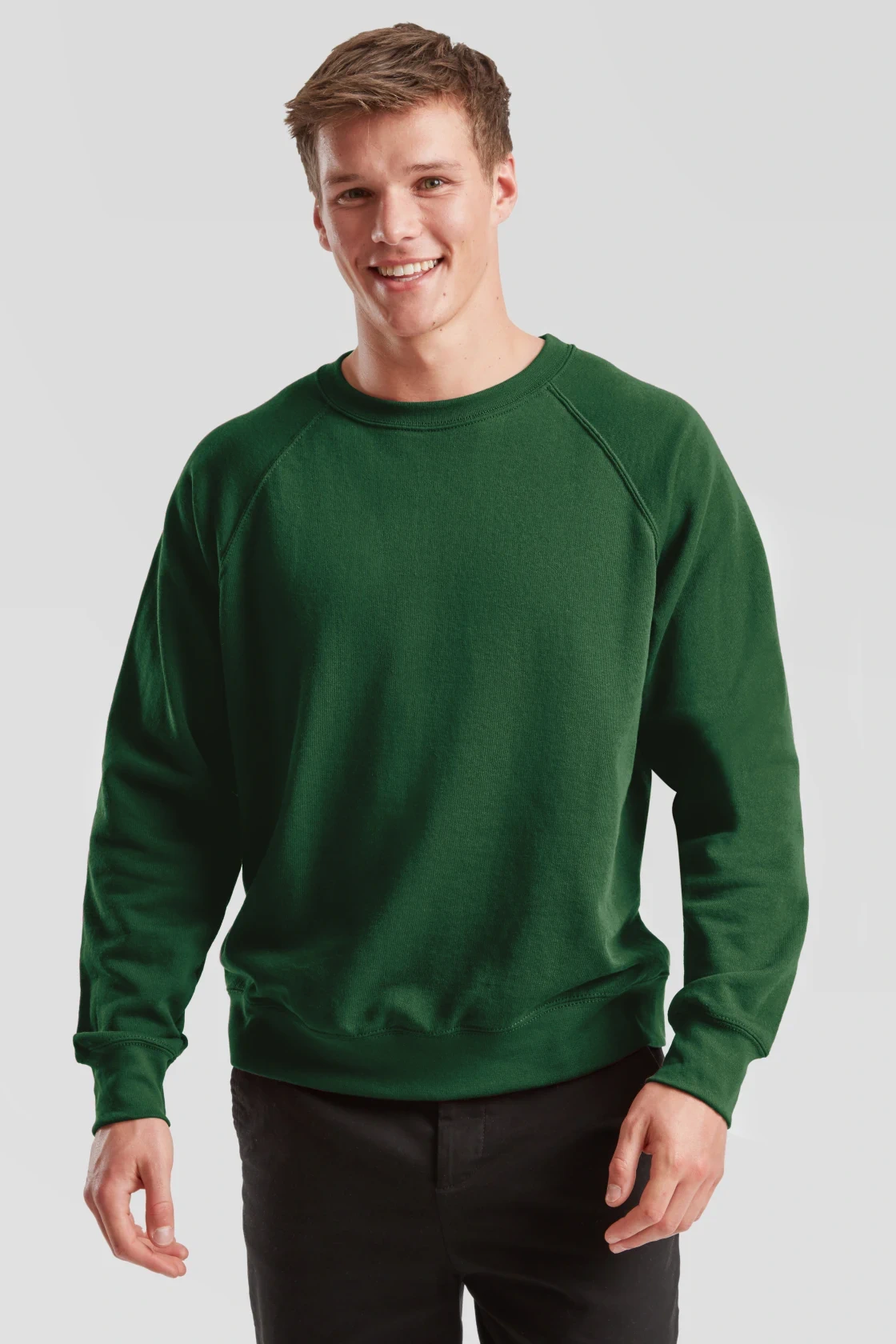 fruit-of-the-loom-62-216-0-classic-raglan-sweatshirt-bottlegreen-model-0 F.O.L. Raglan Sweat