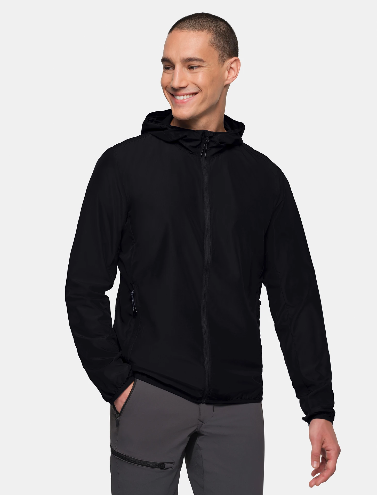 hakro-867-ultralight-jacke-schwarz-model-0 HAKRO Ultralight-Jacke 867 Eco