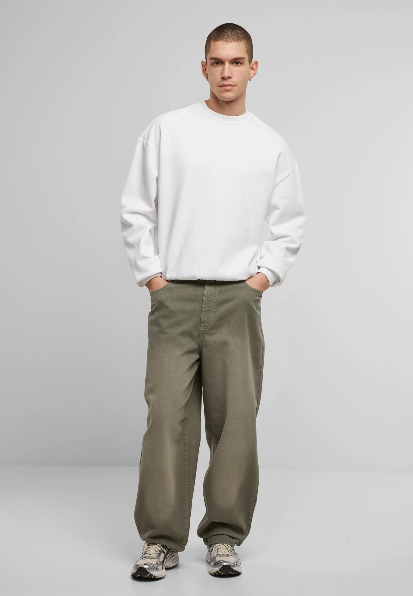 Build Your Brand Ultra Heavy Cotton Crewneck
