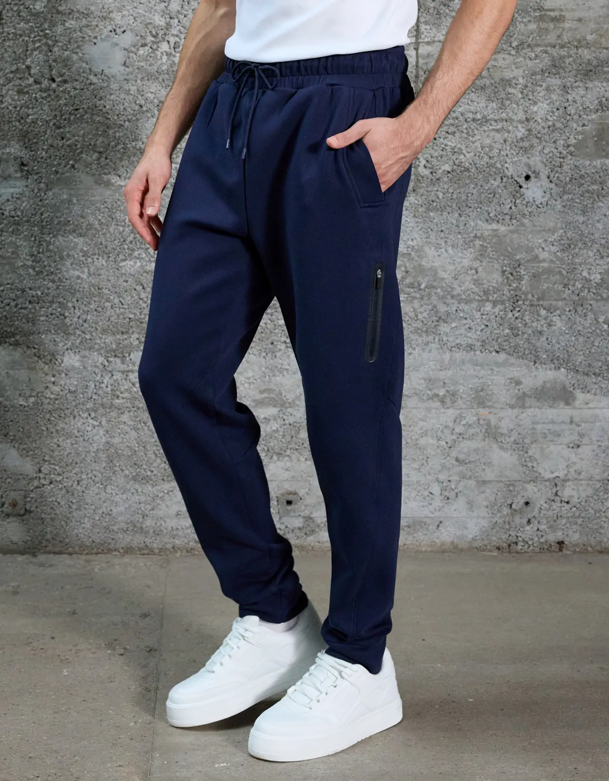 JN8047-mens-pants-interlock-navy-model-1 James & Nicholson Men´s Pants Interlock