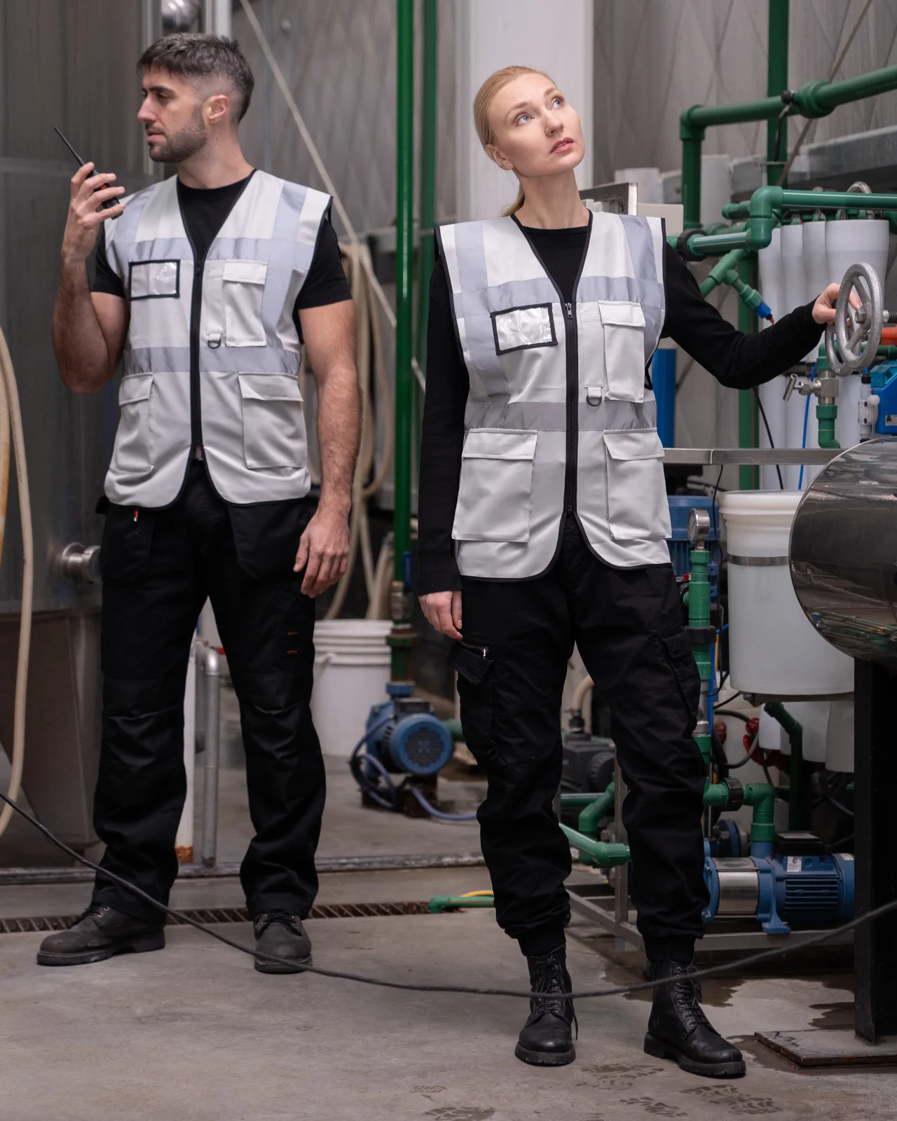korntex-kxcmf-co2-neutral-multifunctional-executive-safety-vest-hamburg-ash-model-1 Korntex Multifunktionale Comfort-Fit Warnweste Hamburg