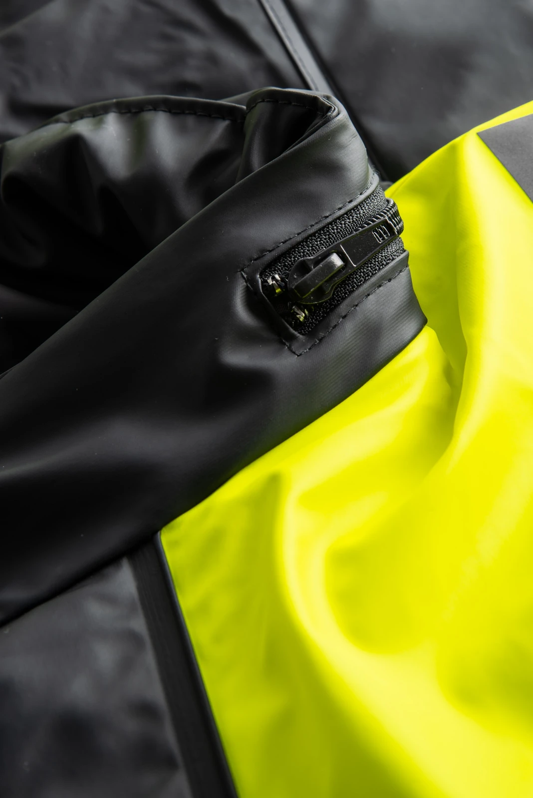 Lyngsøe LR33 Hi-Vis Winteroverall mit Steppfutter
