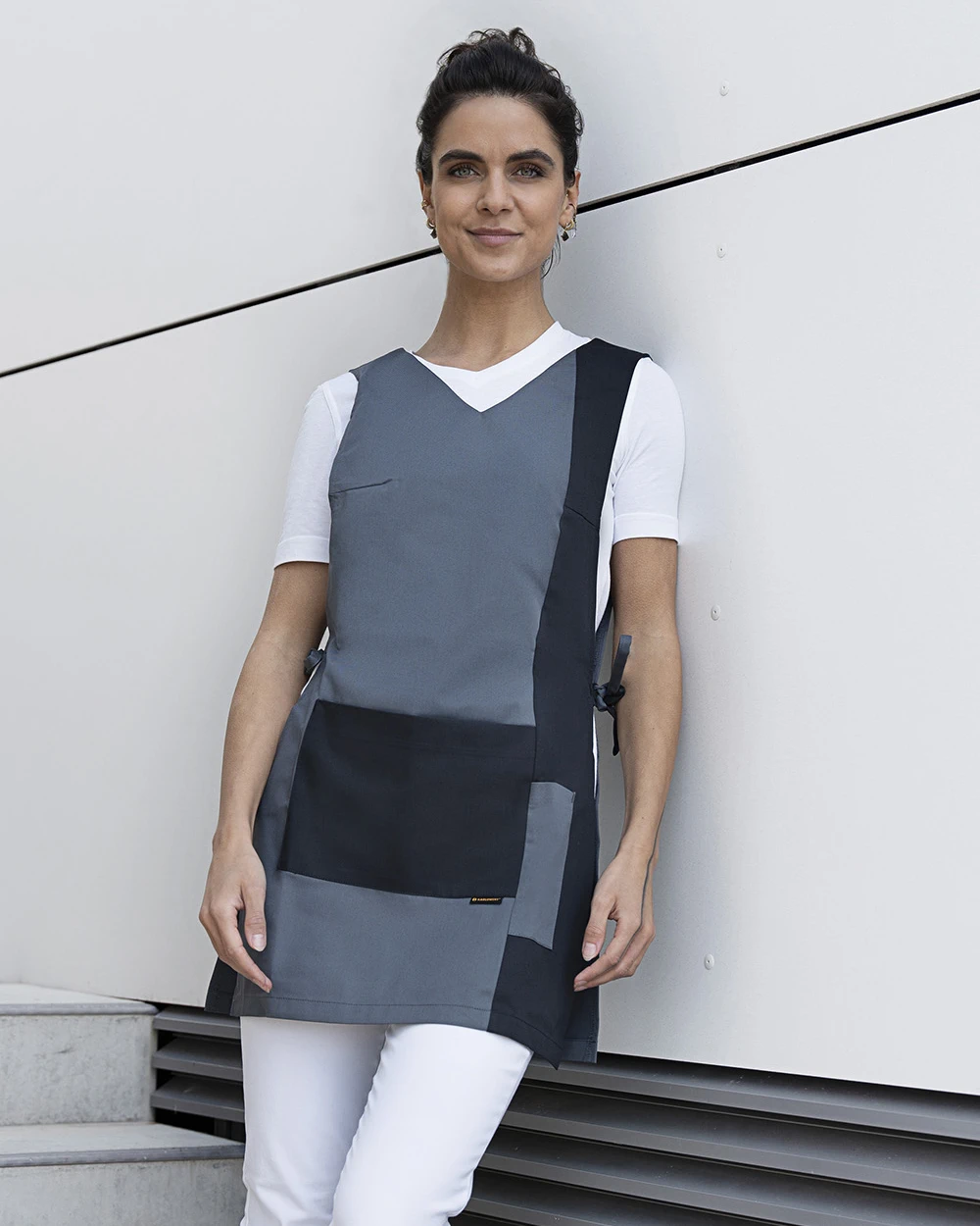karlowsky-ks38-ueberwurfkasack-marilies-black-model-0 KARLOWSKY Überwurfkasack Marilies