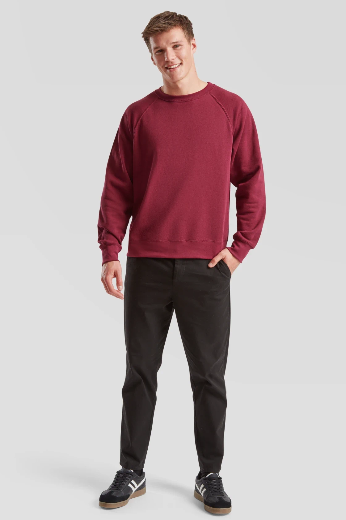 fruit-of-the-loom-62-216-0-classic-raglan-sweatshirt-burgundy-model-3 F.O.L. Raglan Sweat