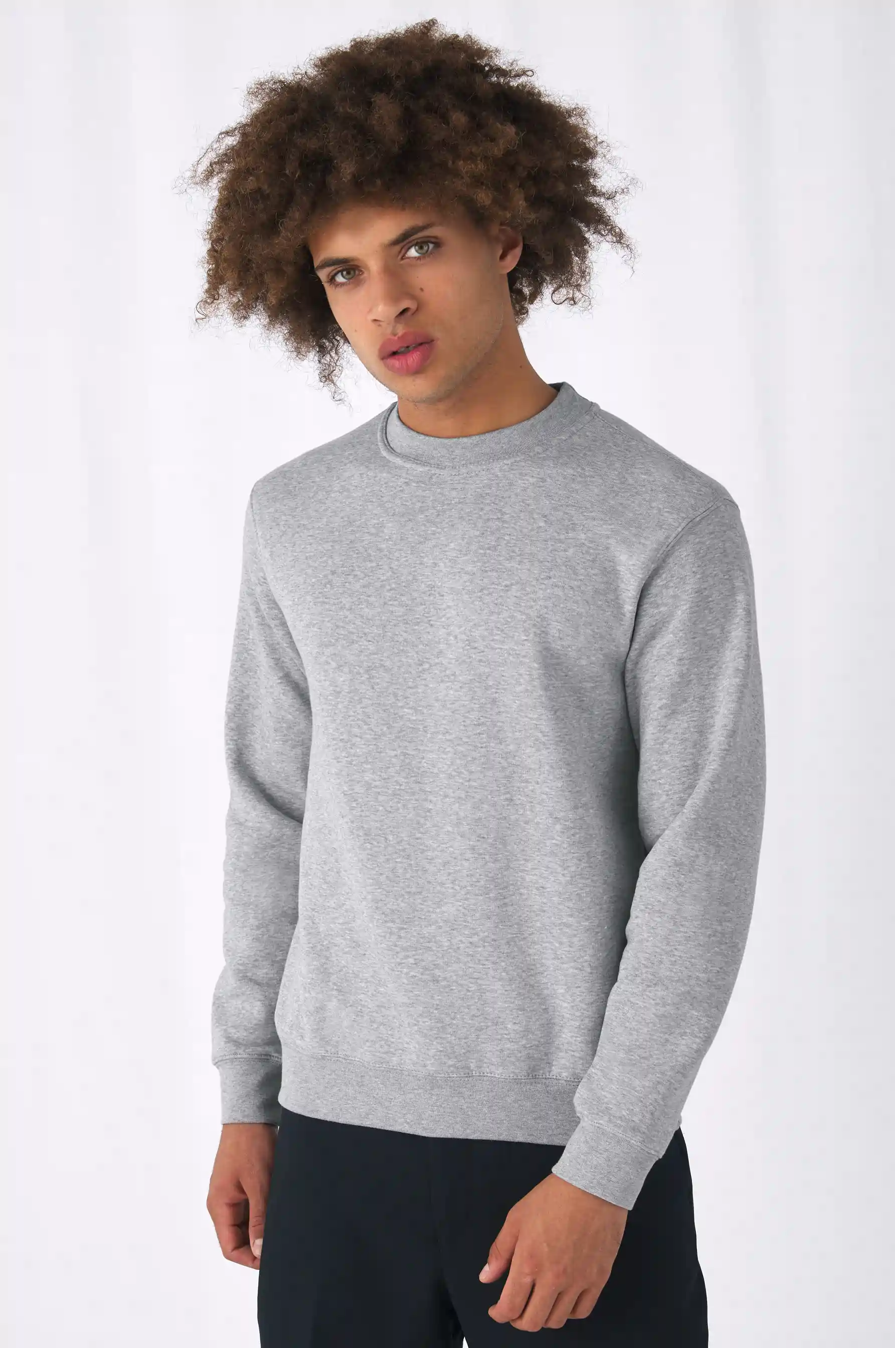 bc-wu600-set-in-sweatshirt-heather-grey-model-1 B&C Basic Sweat Men Set In